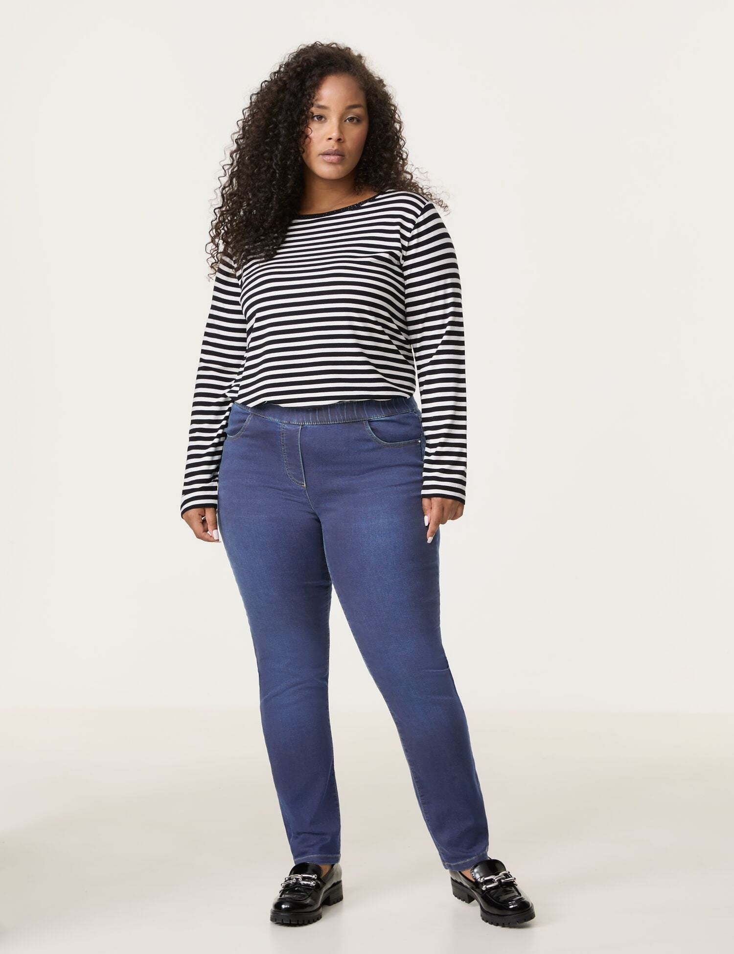 Samoon_Lucy Stretch Denim Jeggings_920970-29155_8979_01