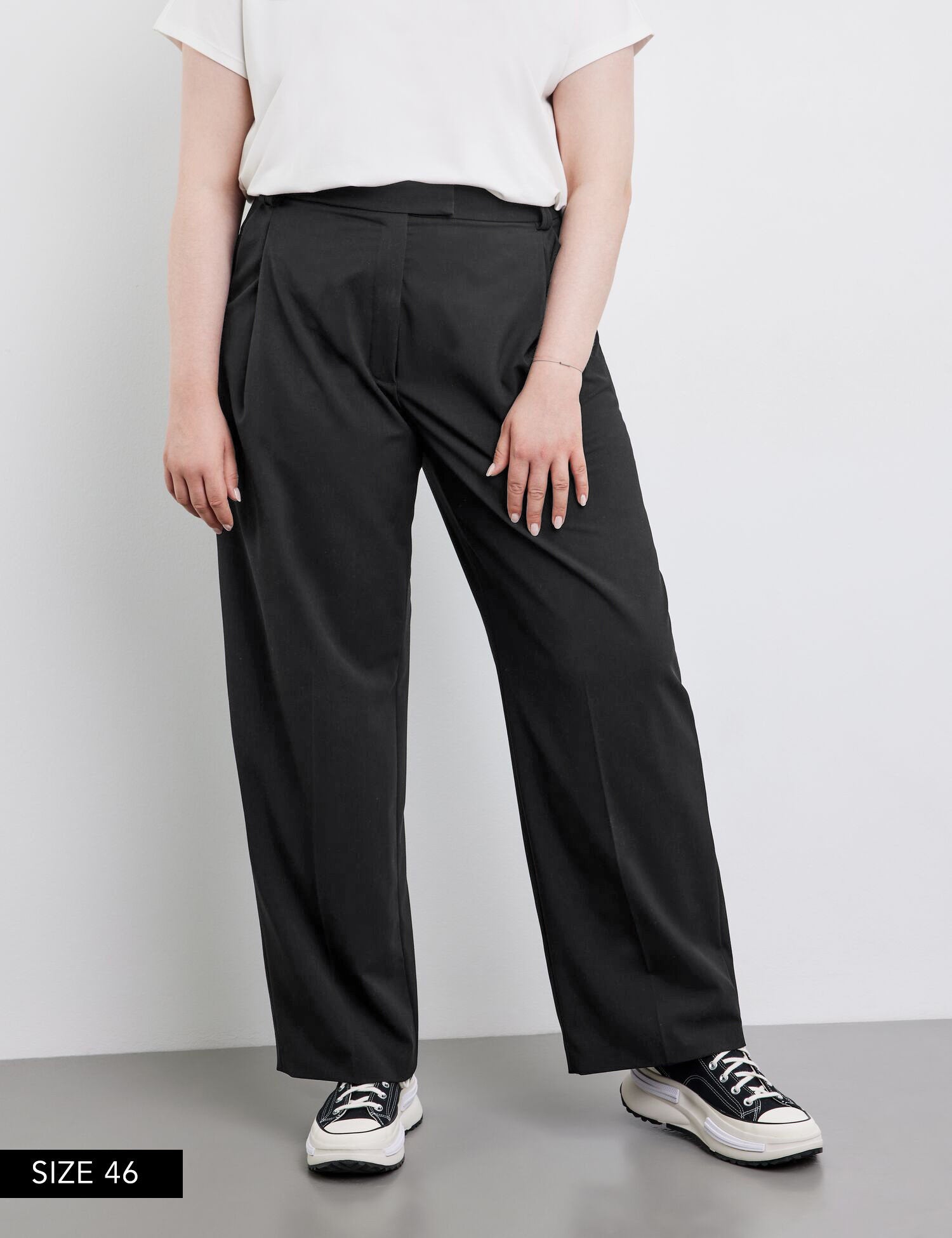 Taifun_Elegant Trousers with a Wide Leg_920971-19800_1100_07