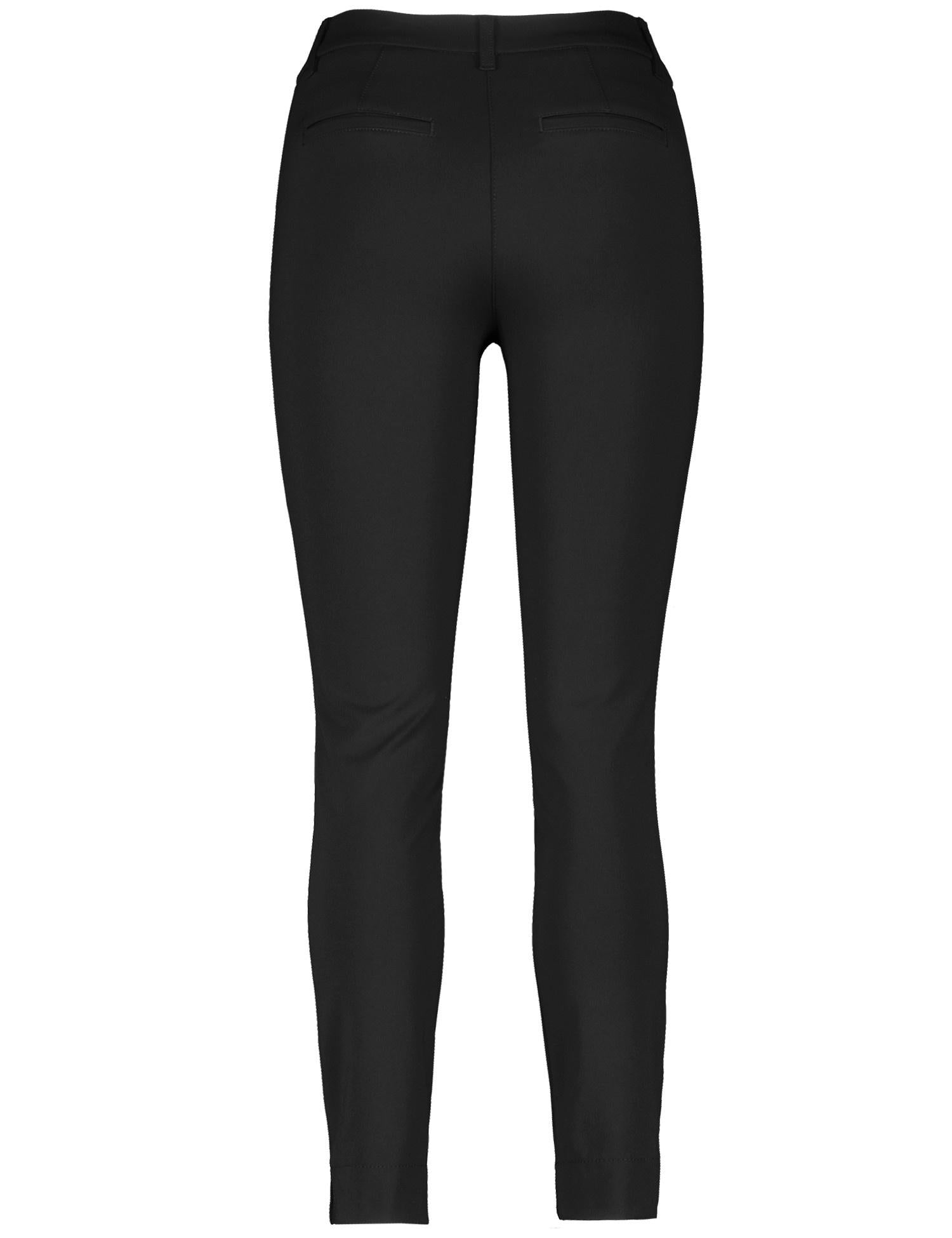 Techno-Stretch Trousers_925004-67802_11000_03