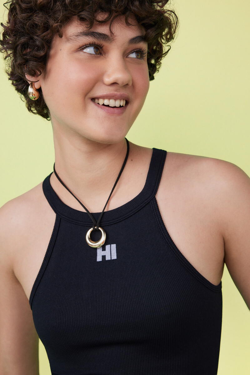 Halter Neck Cropped Tank Top_9537091_01_03