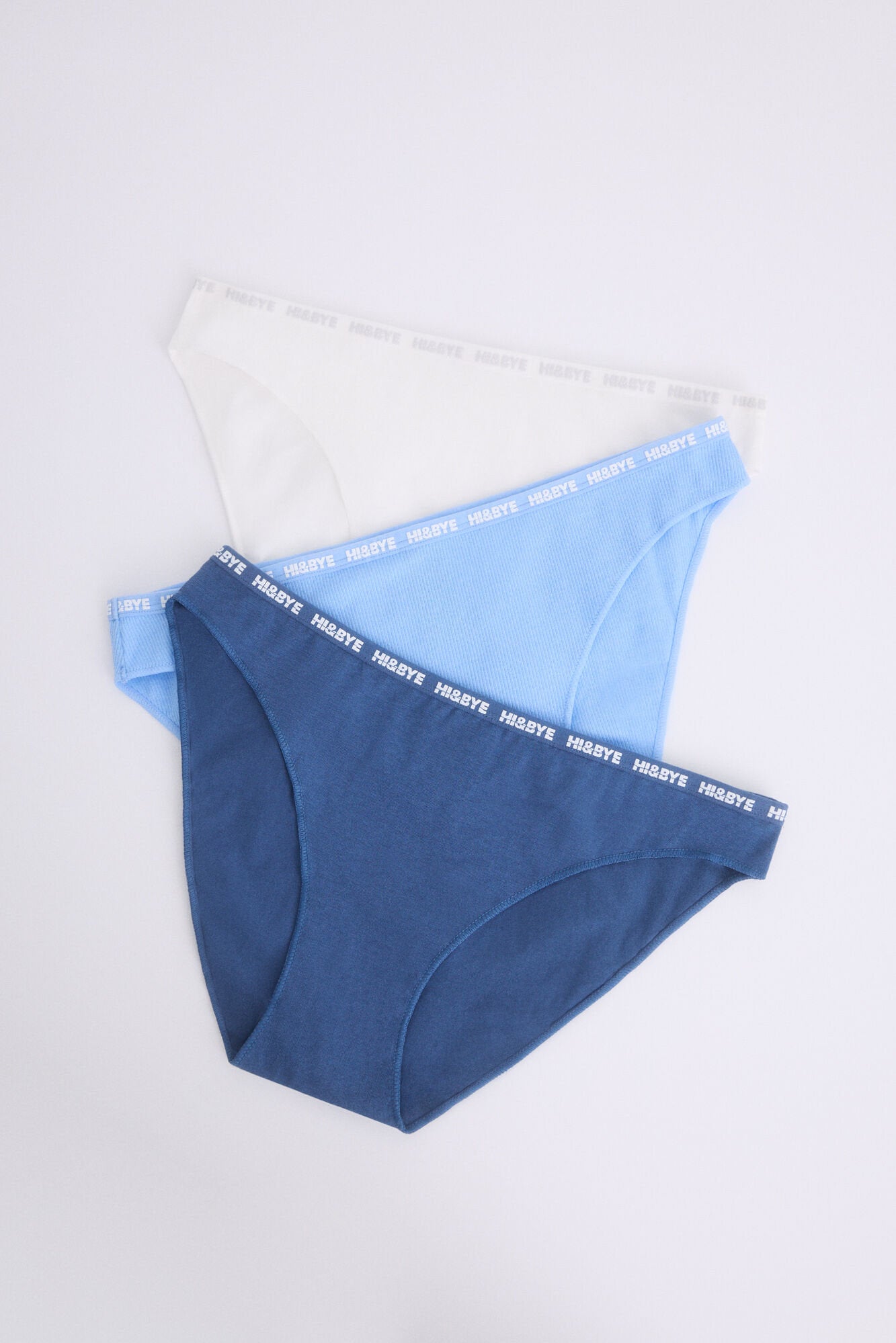 Women Secret_Pack of 3 Classic Panties in Navy, Blue, White_9589496_97_01