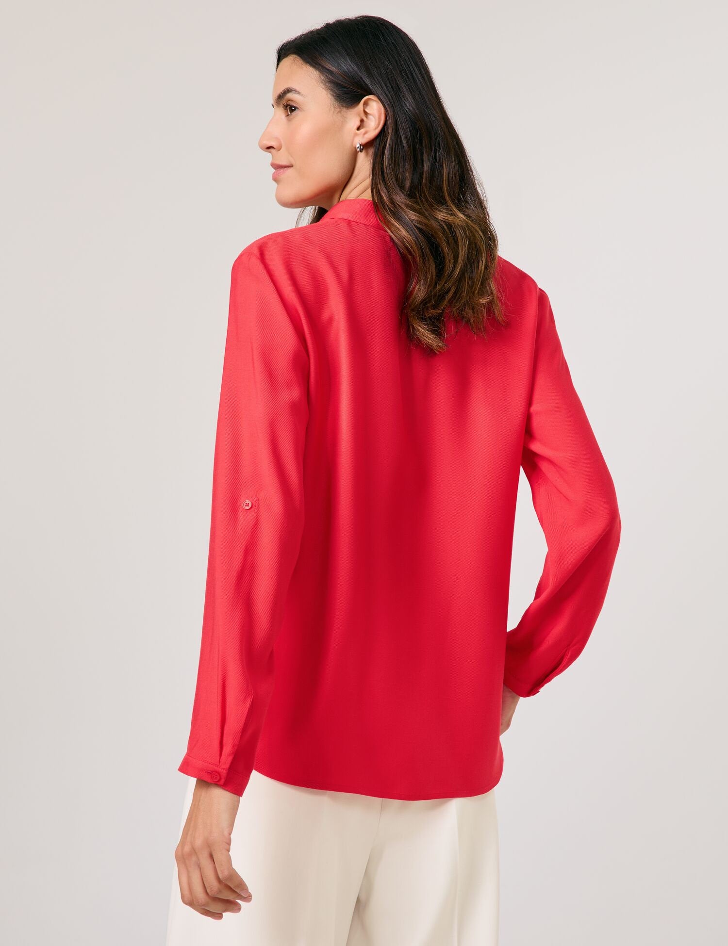 Gerry Weber_Flowing Long Sleeve Blouse_965067-31436_60119_02