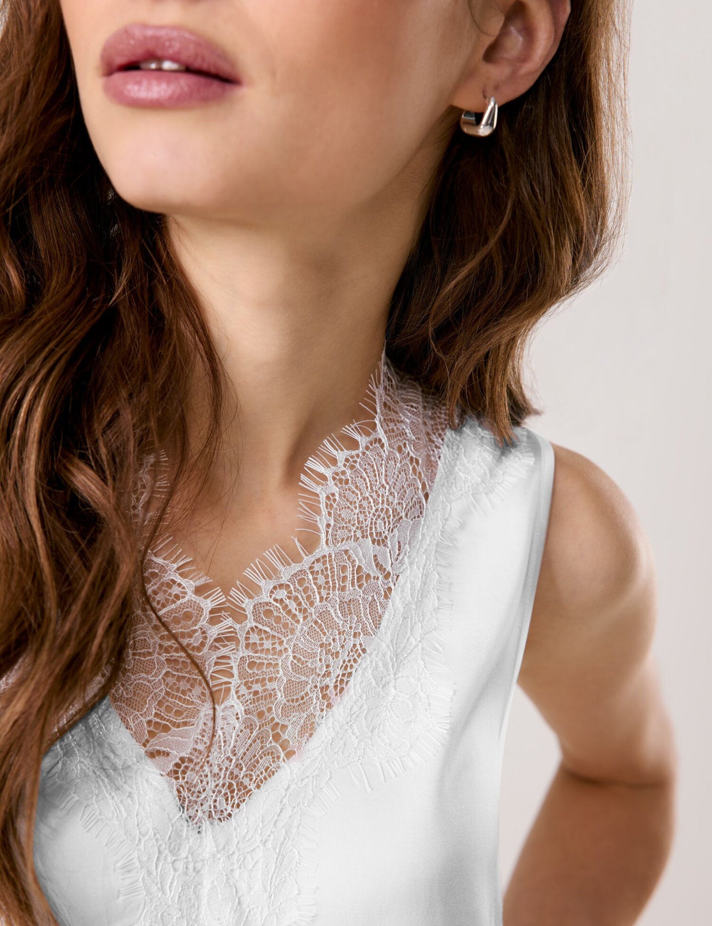 Taifun_Satin Top with Lace_971962-19681_9700_04