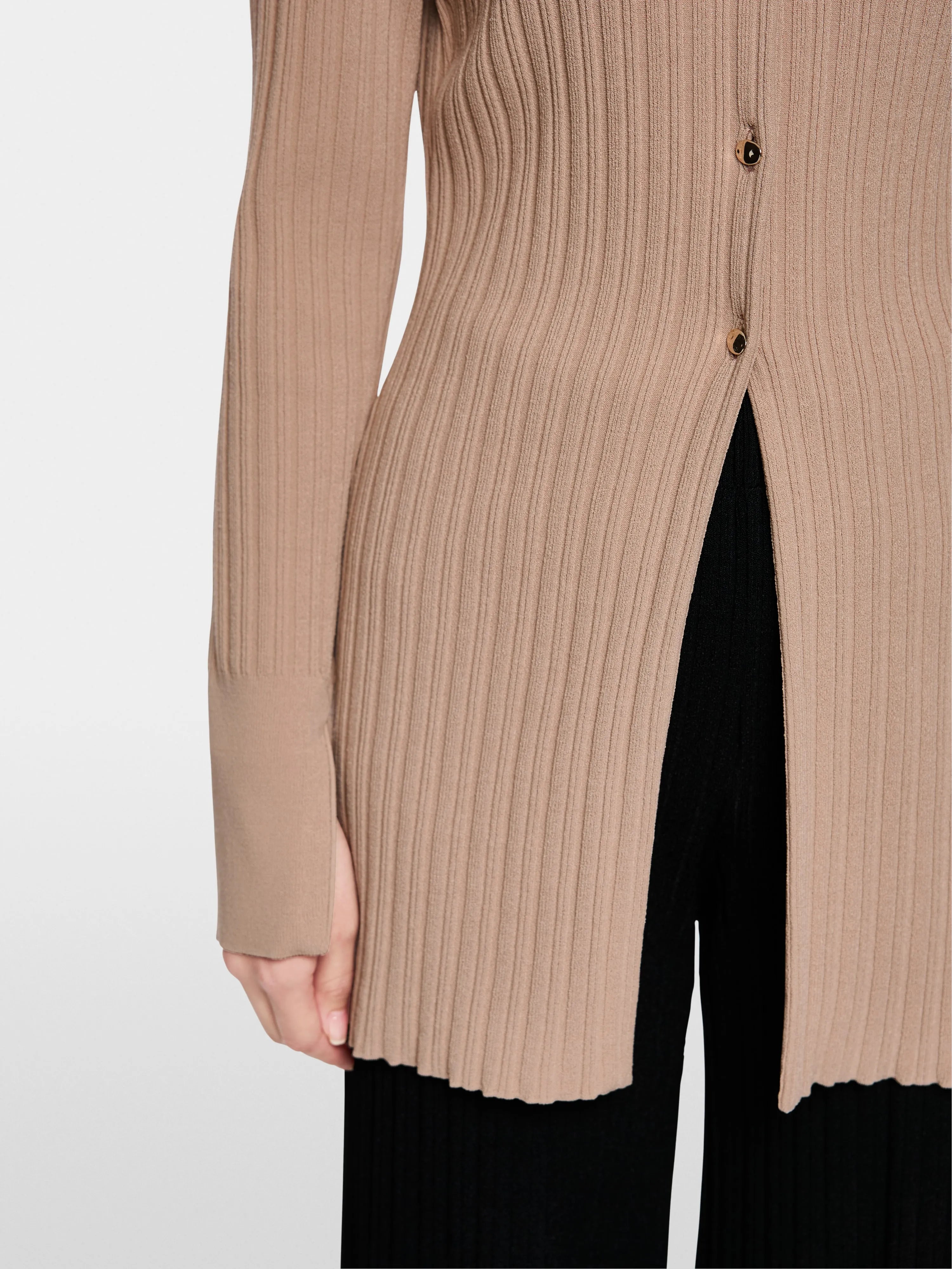 Marc Cain_Warm Taupe New_ÔRethink TogetherÕ Ribbed Cardigan_AC 39.06 M43_619_04