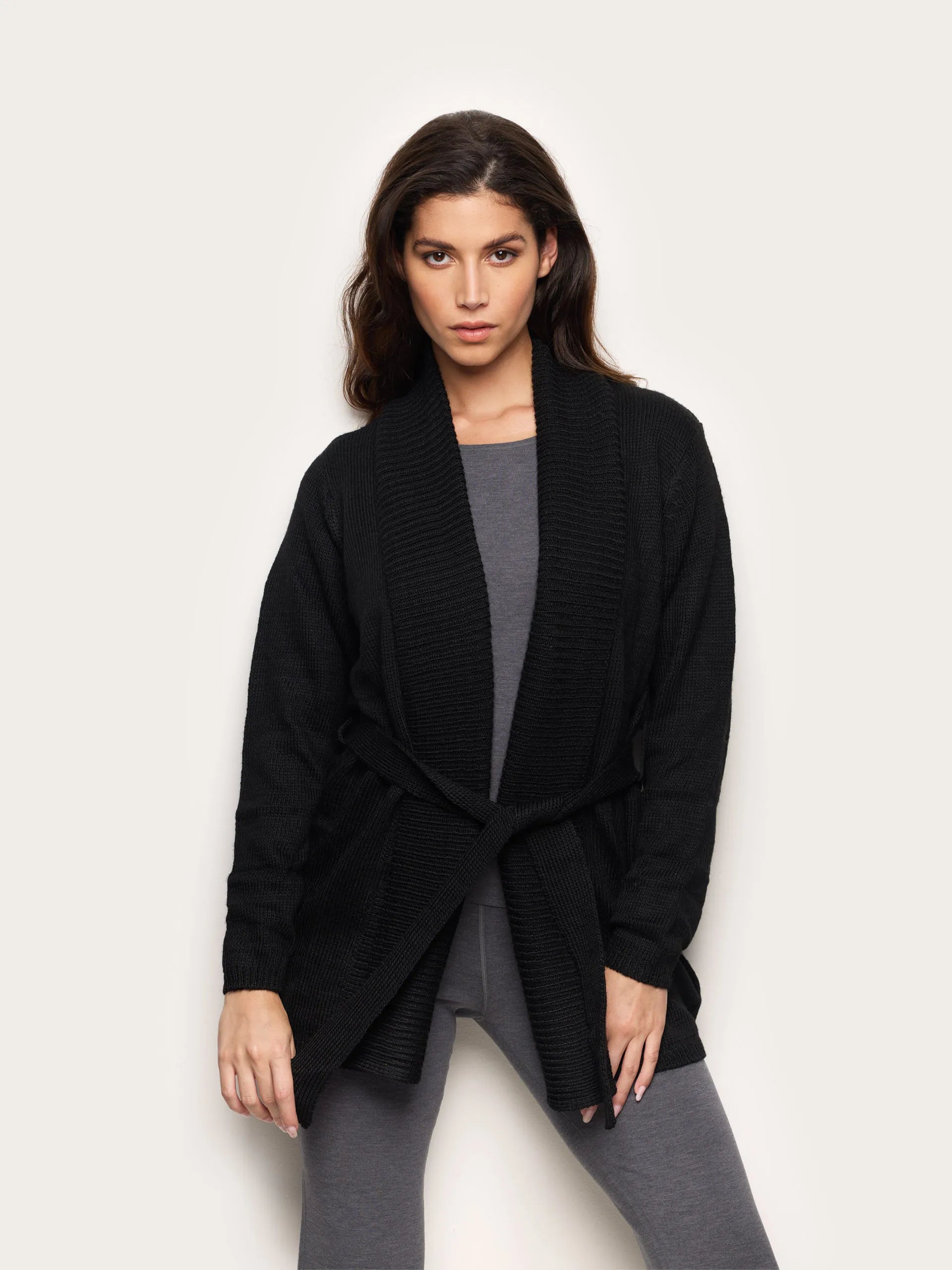 Yamamay_Black_Easy Living Wool Cardigan_ACDD184003_072_01
