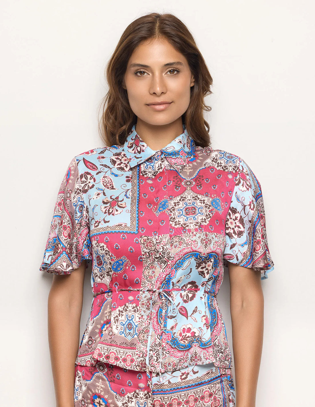Yamamay_Printed_Short-Sleeve Shirt with Waist Drawstring Ð Neverending Summer_AMAD183004_128_02