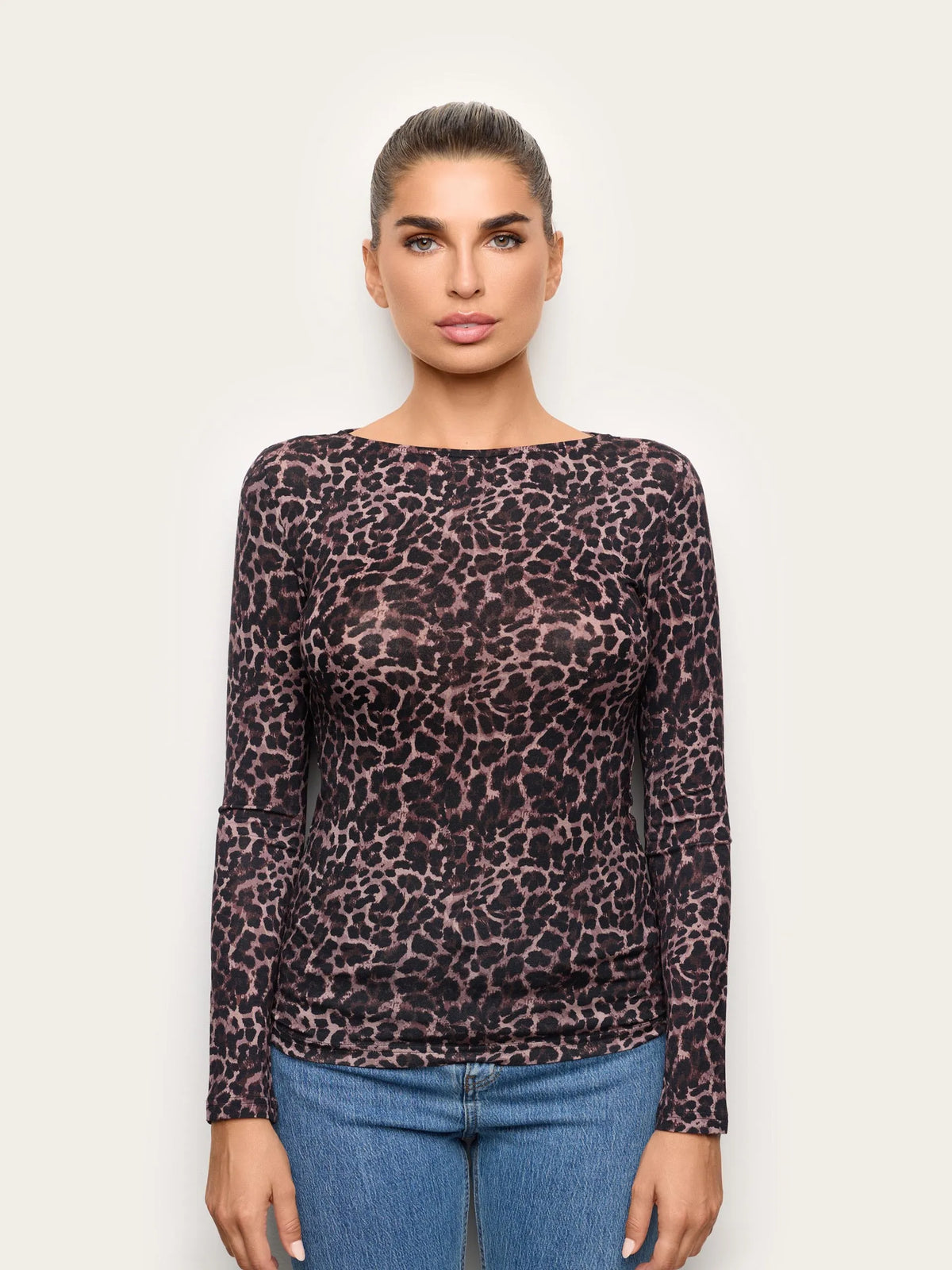Yamamay ANIMALIER Women Long-Sleeve Boat-Neck T-Shirt - Basic Cashmere SKU: AMAD193020_282 Image 02