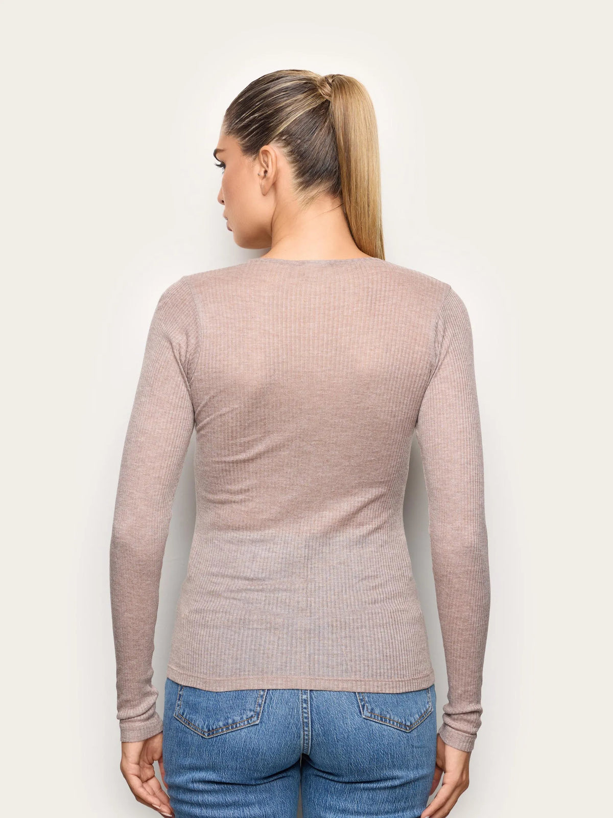 Yamamay CHOCOLATE Women Long-Sleeve T-Shirt - Light Cashmere Rib SKU: AMAD193023_285 Image 04