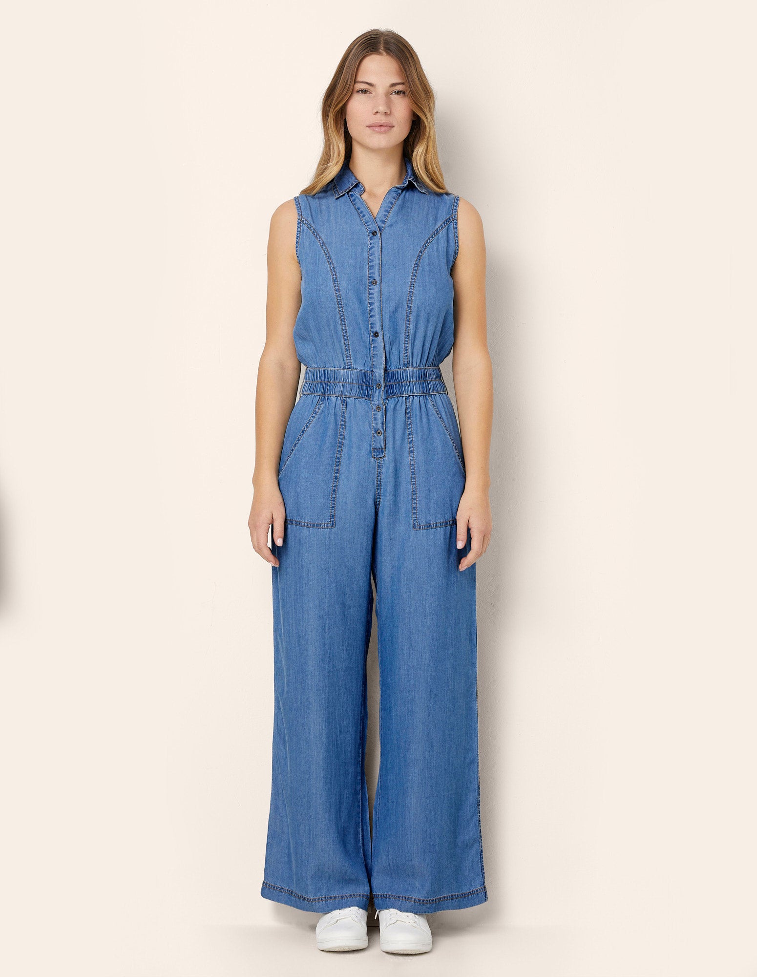 Yamamay_Denim Sleeveless Jumpsuit with Elastic Waist_APID181001_038_02