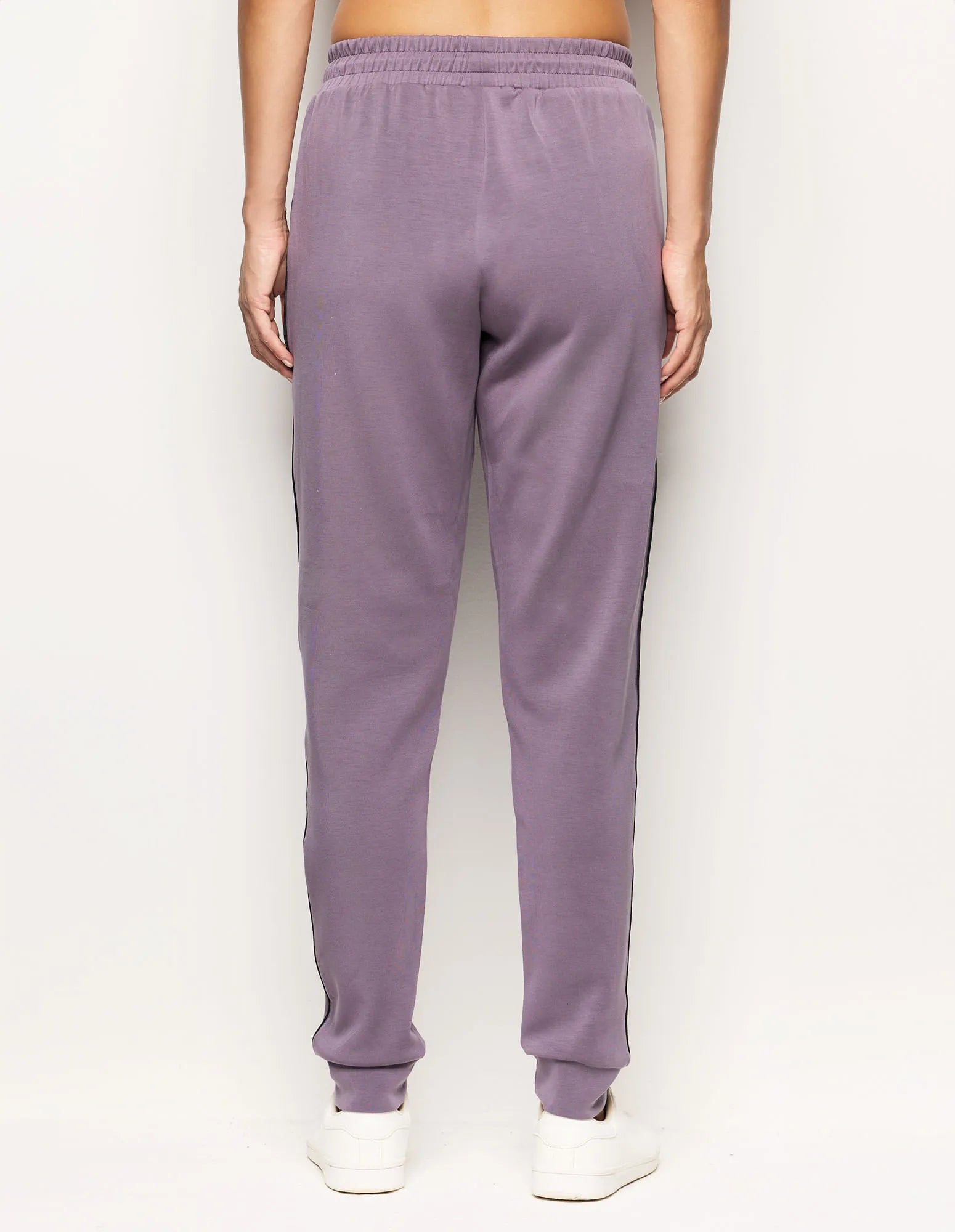 Yamamay_Dark Mauve_Long Trousers with Tencelª Modal Ð Easy Living_APMD183006_063_03