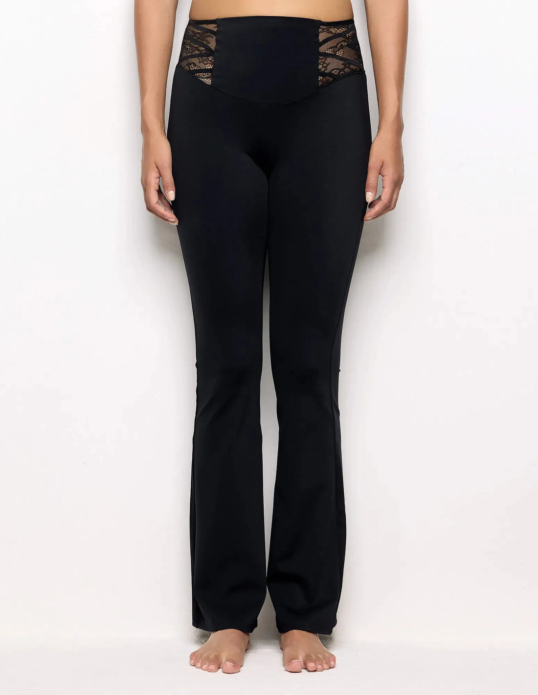 Yamamay_Black_Long Pants with Lace Details Ð Sensual Cuts_APMD183010_072_02