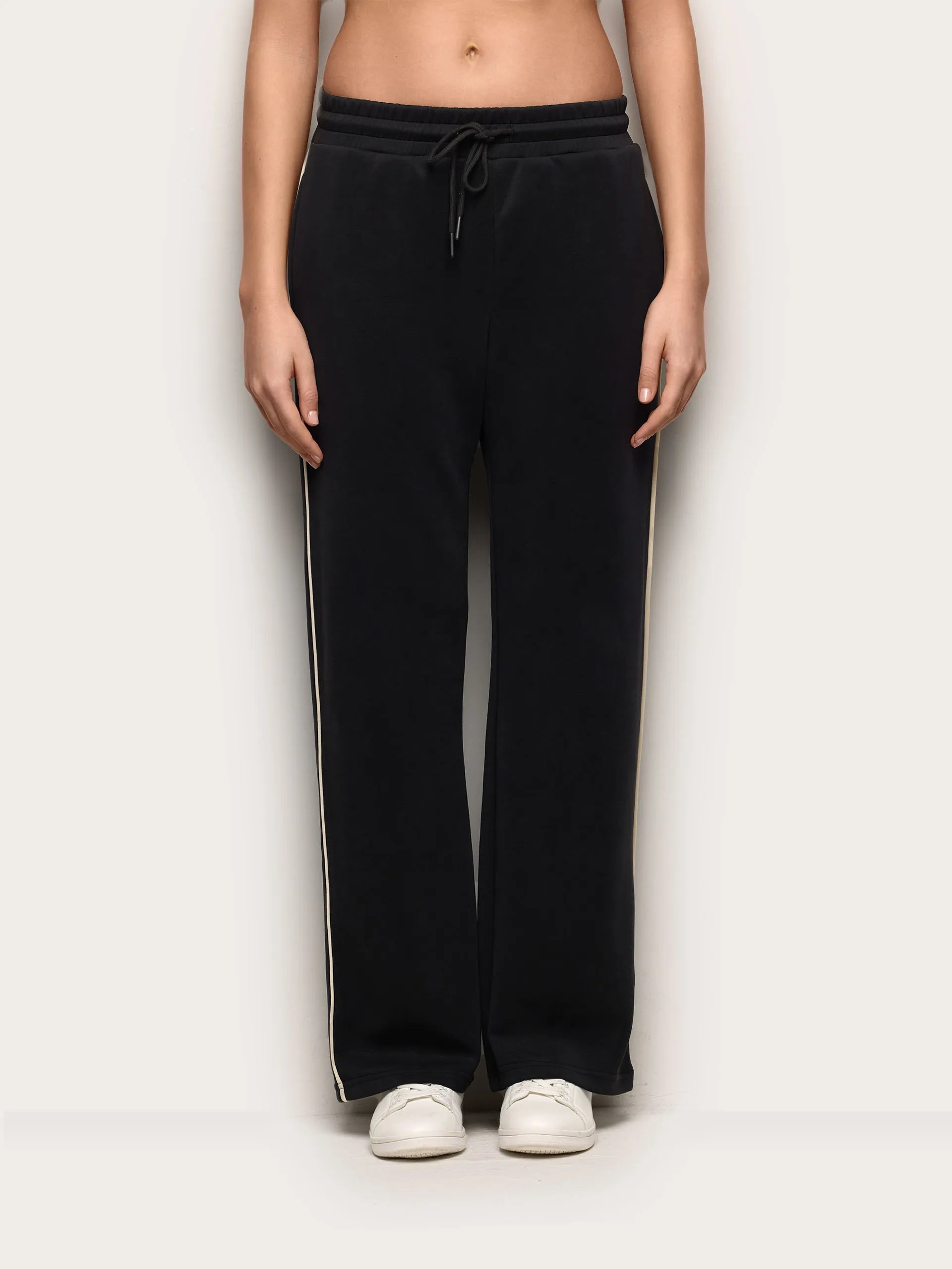 Yamamay_Black_Full-Long Trousers - Easy Living_APMD191001_072_02