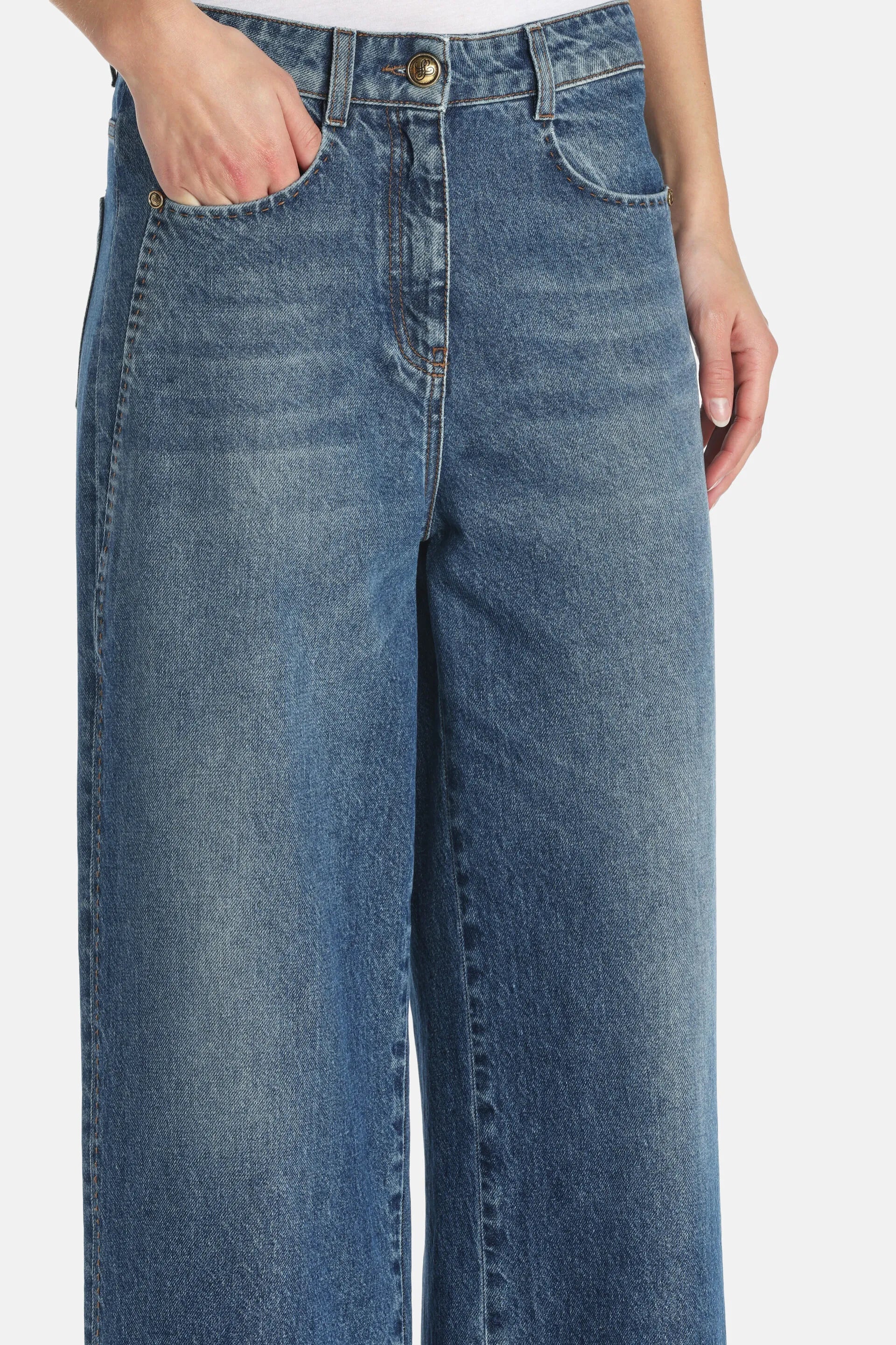 Luisa Spagnoli Jeans 8059 Women Appretto - Wide-Leg Jeans - Fashion Show SKU: APPRETTO_1240 Image 03