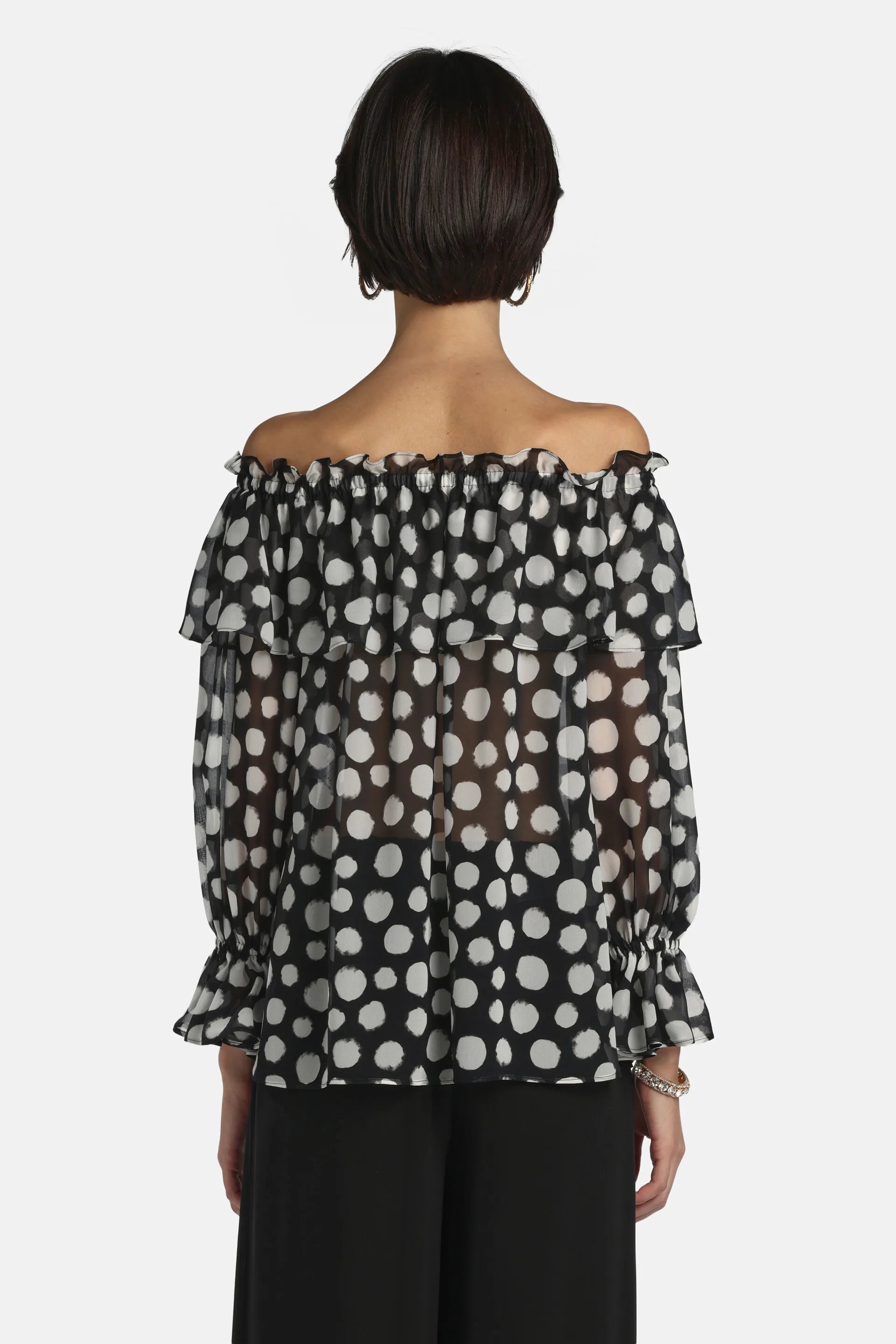 Luisa Spagnoli_0_Balera - Off-Shoulder Blouse_BALERA_3155_02