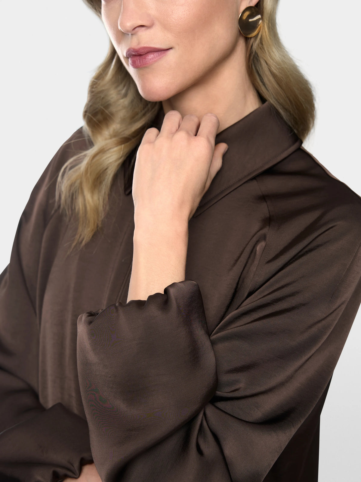 Marc Cain Seal Brown Women Flared Jacket in Shiny Material SKU: BC 31.16 W60_697 Image 04