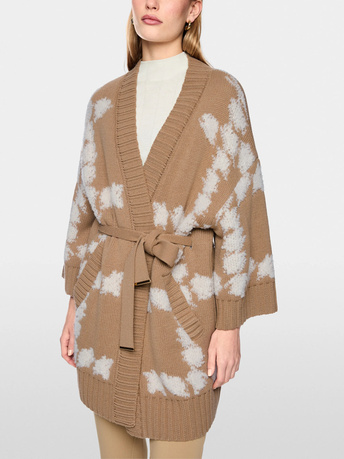 Marc Cain Tannin Women ÔKnitted in GermanyÕ Long Cardigan SKU: BC 39.21 M26_620 Image 05