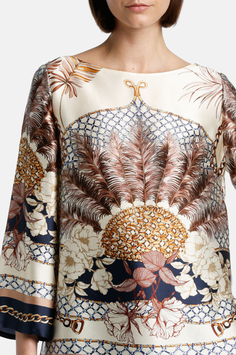 Luisa Spagnoli_Beatriz Silk Blouse_BEATRIZ_4410_03