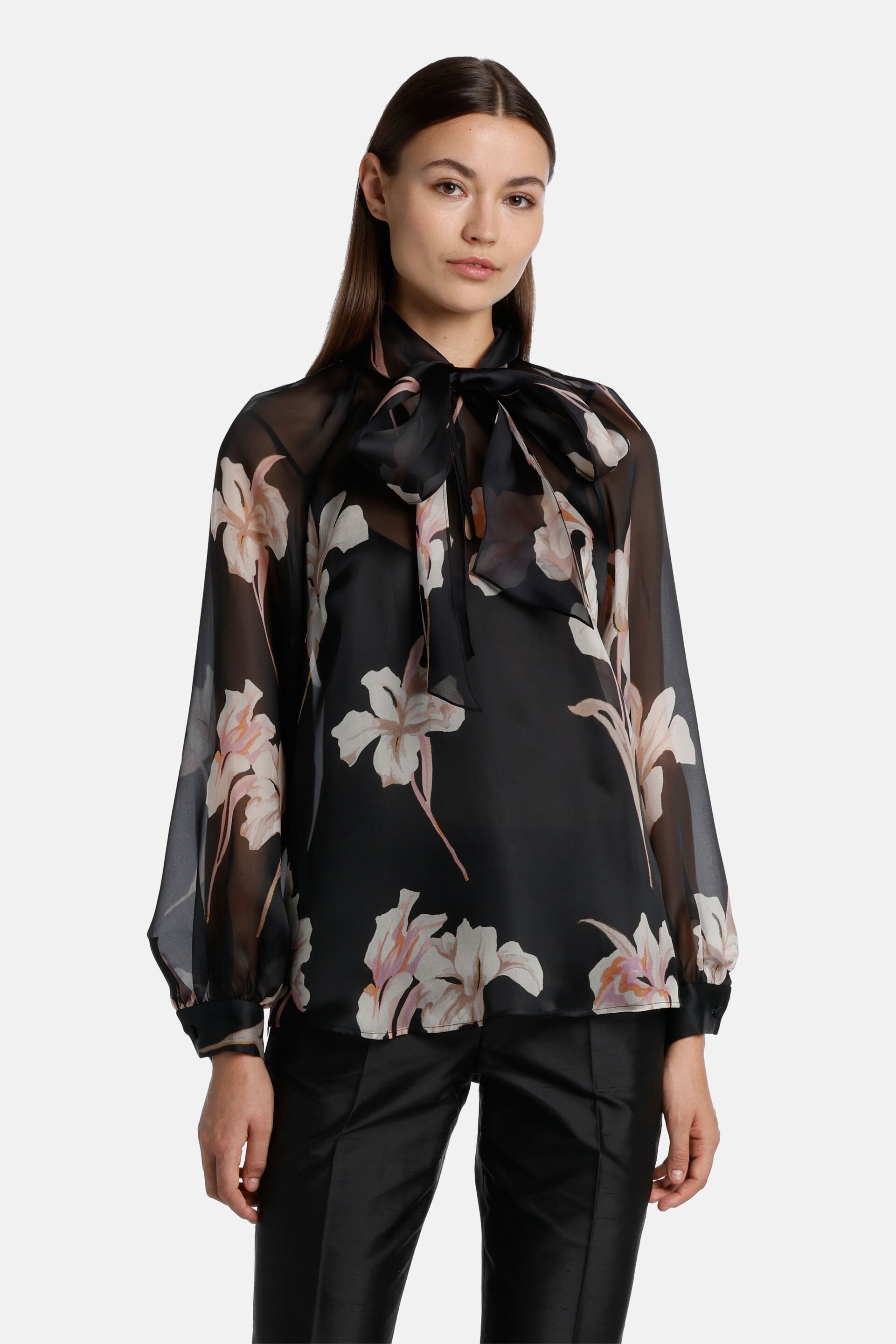 Luisa Spagnoli_Boboli Elegant Blouse_BOBOLI_4419_01