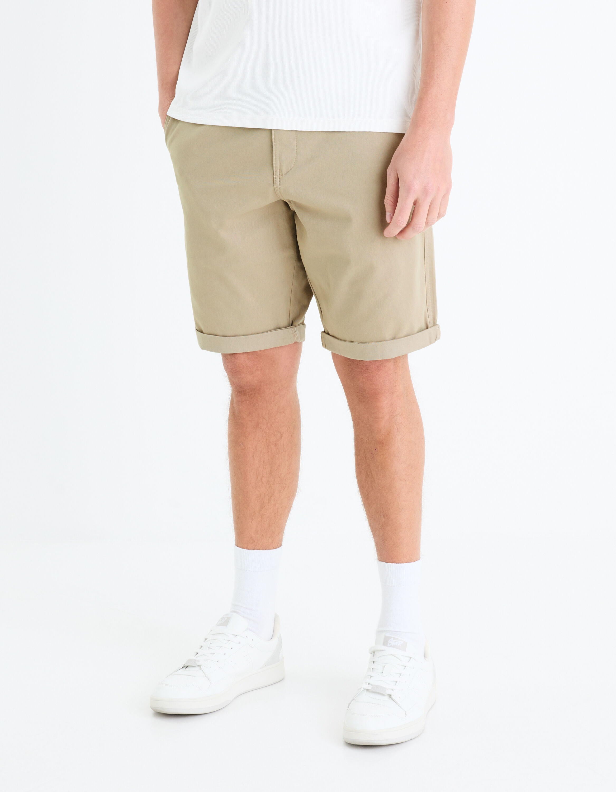 Plain Chino Bermuda Shorts In Stretch Cotton_BOCHINOBM_BEIGE MOYEN_01