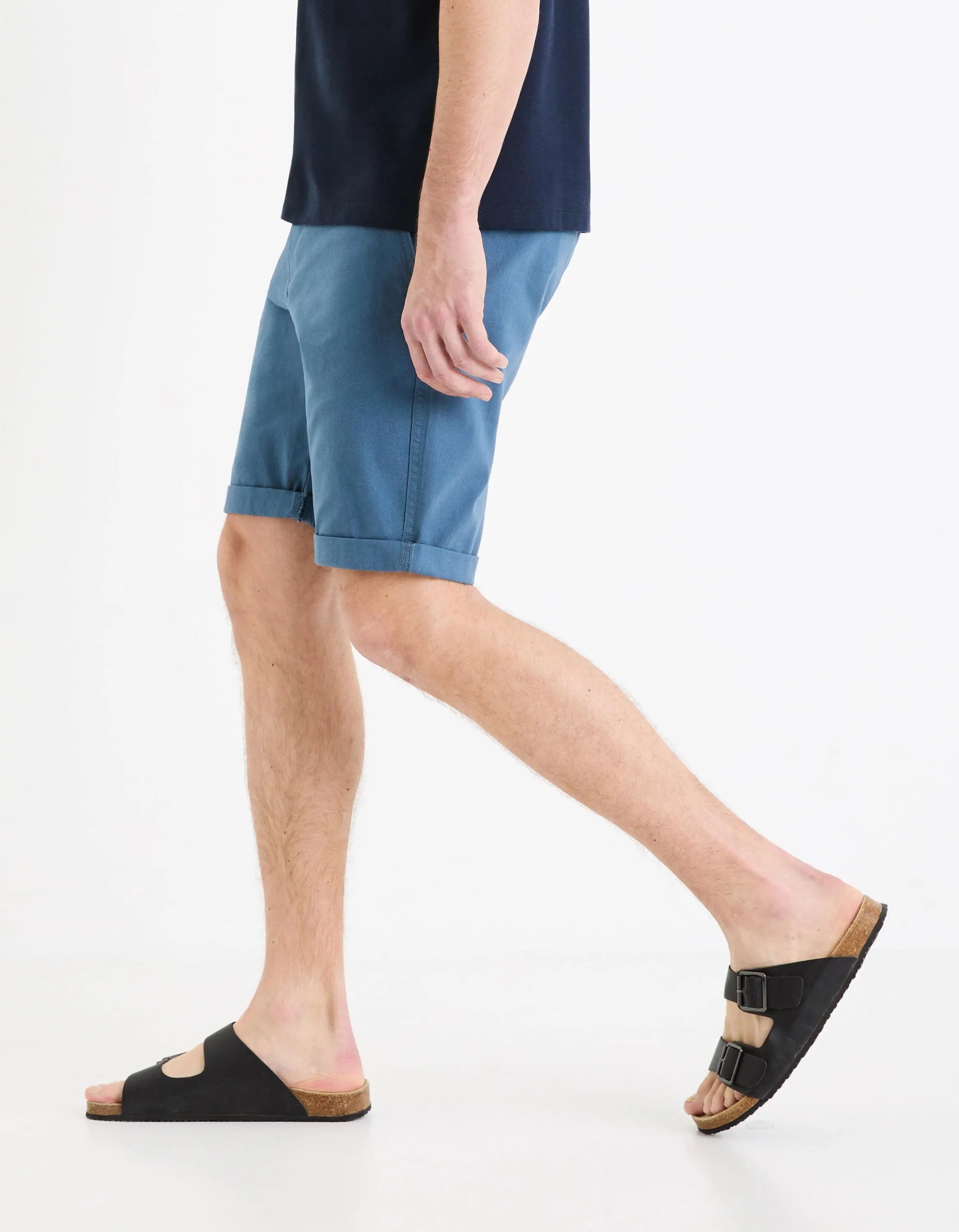 Plain Chino Bermuda Shorts In Stretch Cotton_BOCHINOBM_BLUE_05