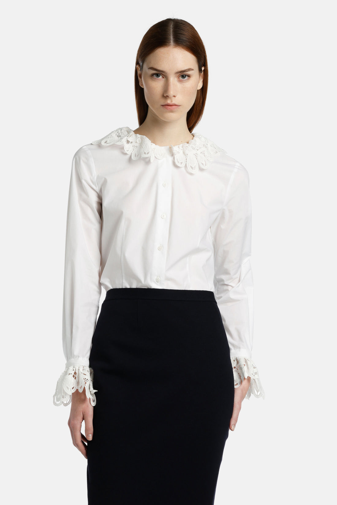 Luisa Spagnoli_Bolletta - Blouse with Lace Details_BOLLETTA_0201_02