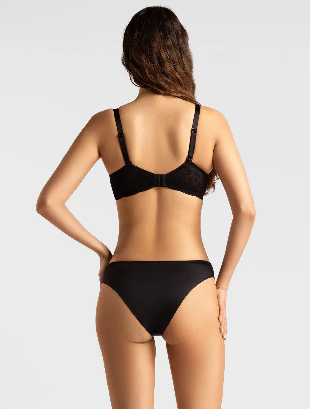 Marie France_Black_Bra Sparkly Plus Size in Different Cup Sizes_BRSPARKLY_Black_03