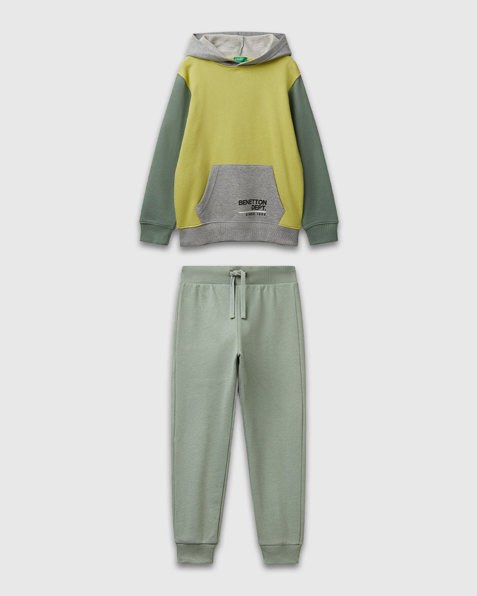 Benetton_Olive Green_Tracksuit in Pure Cotton_C204V-CF01PS_903_01