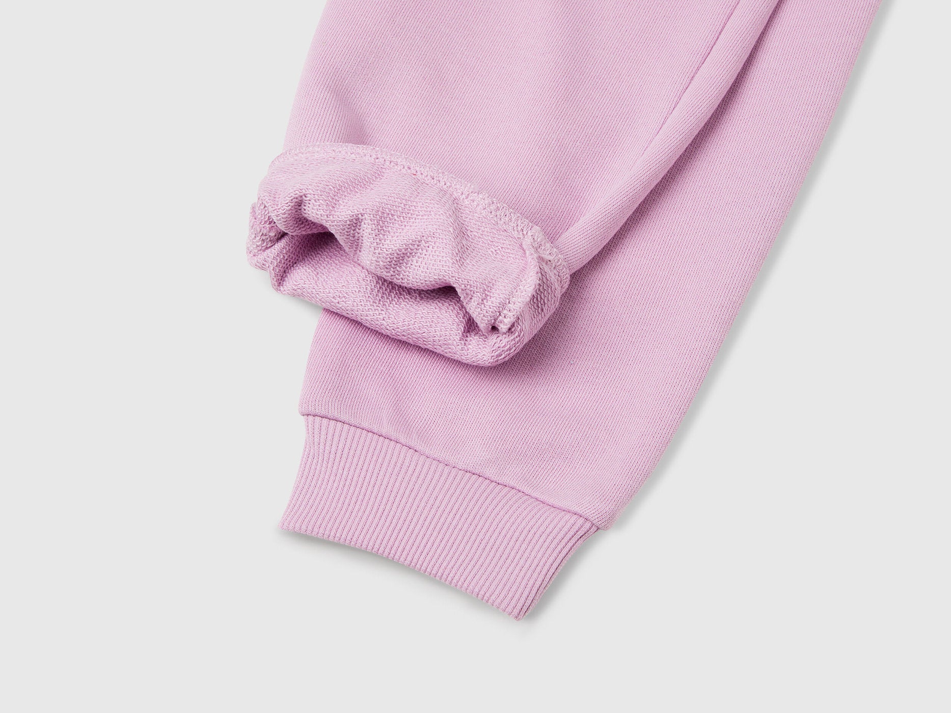 Benetton_Lavender_Tracksuit with Print_C204W-CF02HS_0W1_07