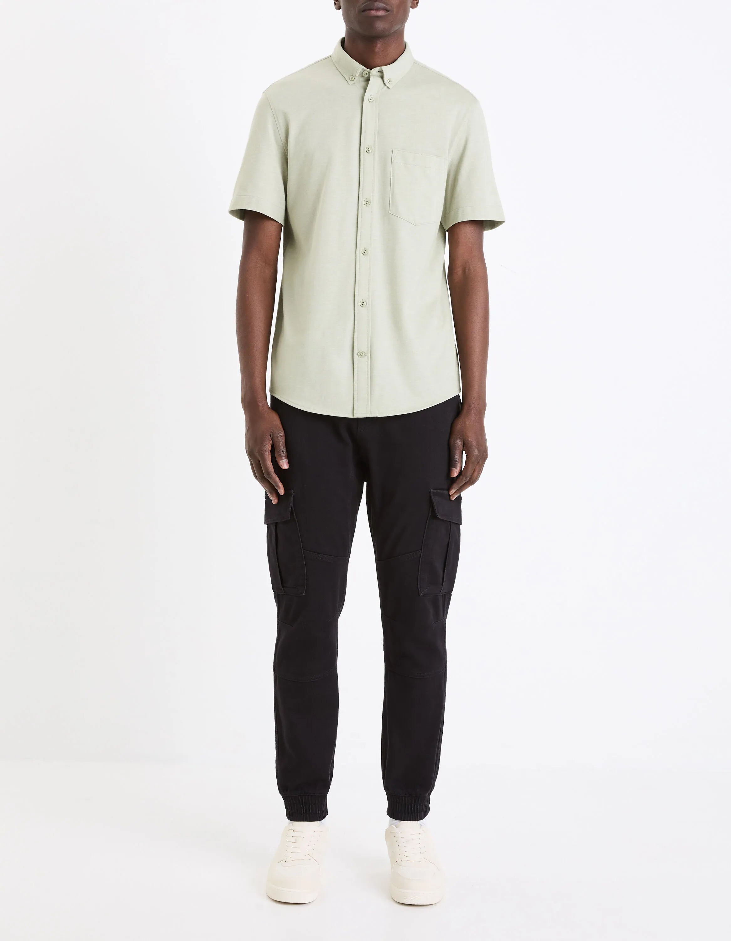 Celio_Noir_Slim Stretch Cotton Cargo Pants_COKIT4_NOIR_01