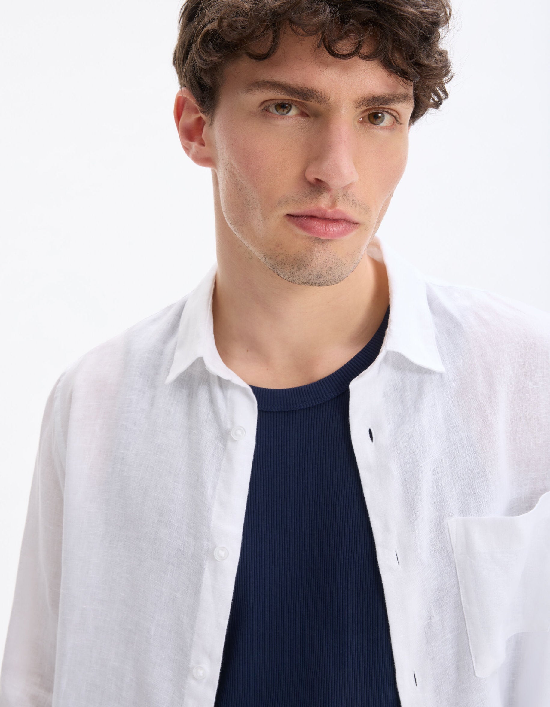 Celio_White Regular Shirt 100% Linen_DAFLIX_WHITE_04