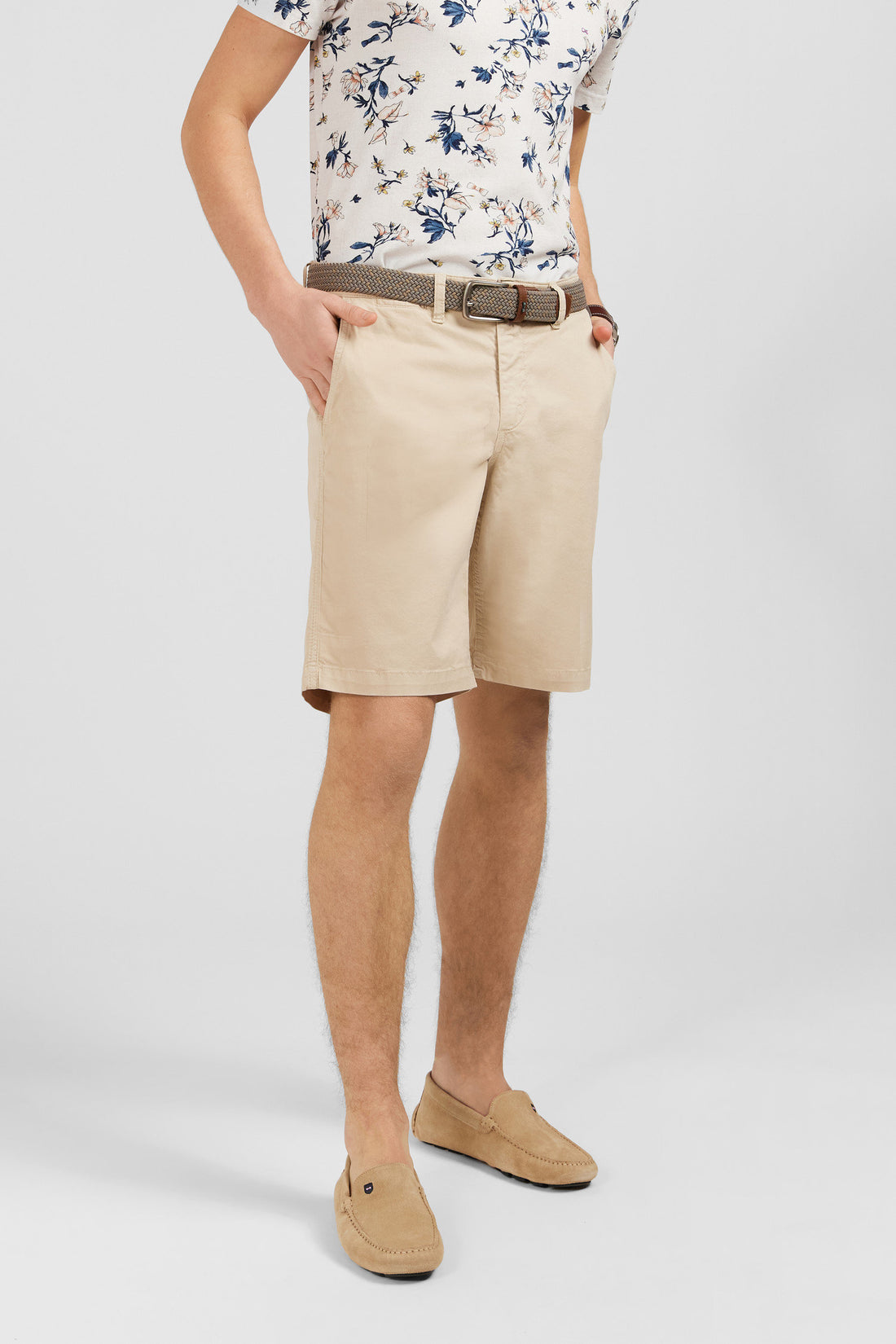Plain Beige Bermuda Shorts_E24BASBE0002_BEM7_02