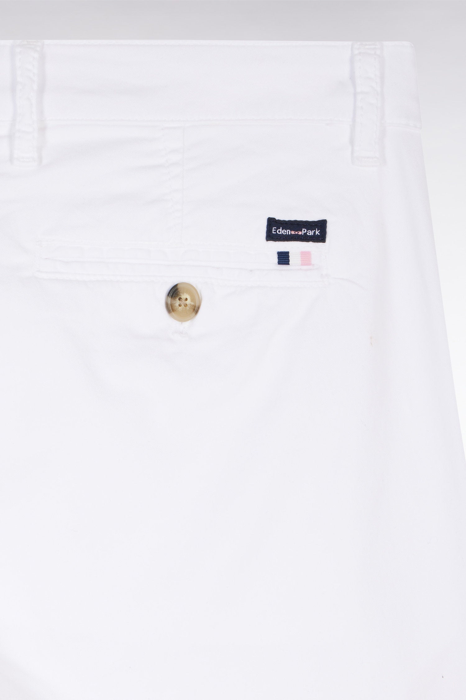 Eden Park_White Straight-Cut Stretch Cotton Pleat-Free Chinos_E25BAS0C0001_BC_05