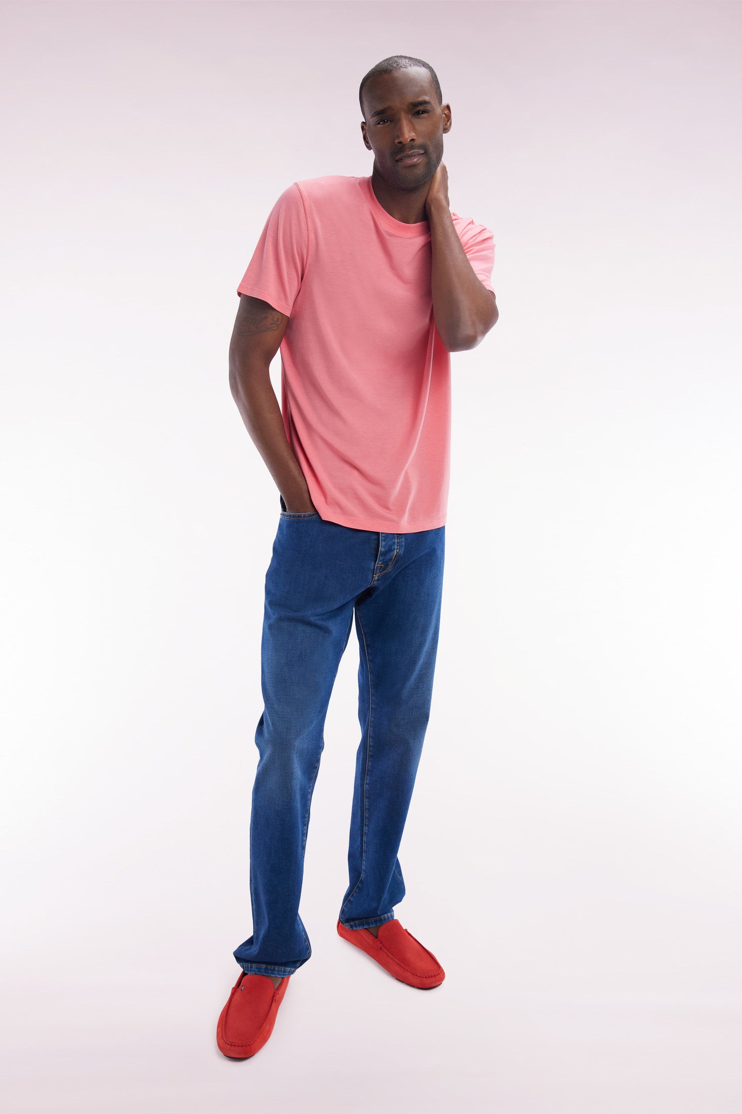 Eden Park_Straight-Cut Raw Blue Stretch Denim 5-Pocket Jeans_E25BAS5P0011_BLF26_03