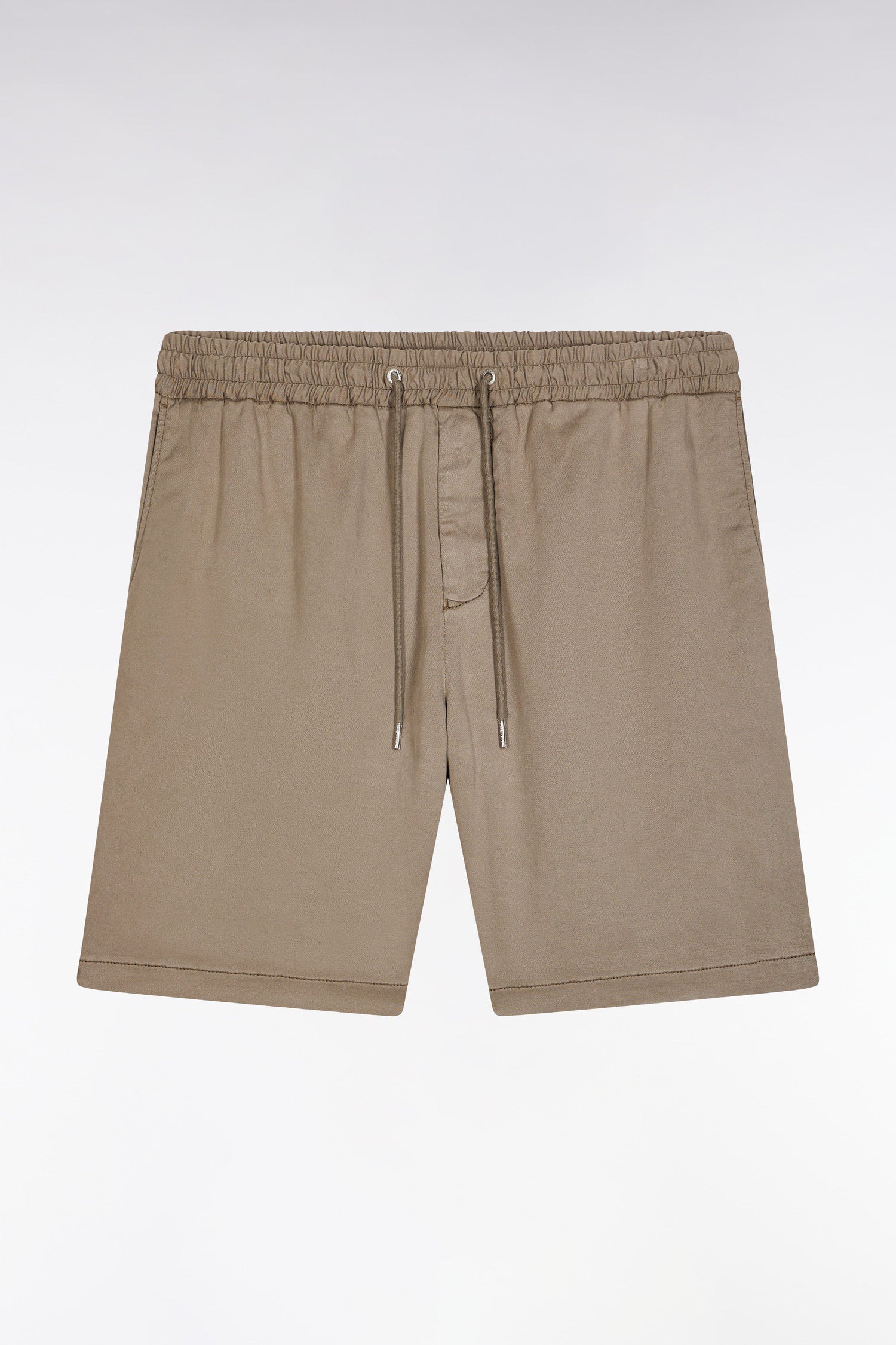Eden Park_Elasticated Waistband Sand Bermuda Shorts in Lyocell and Stretch Cotton_E25BASBE0005_BEM_02