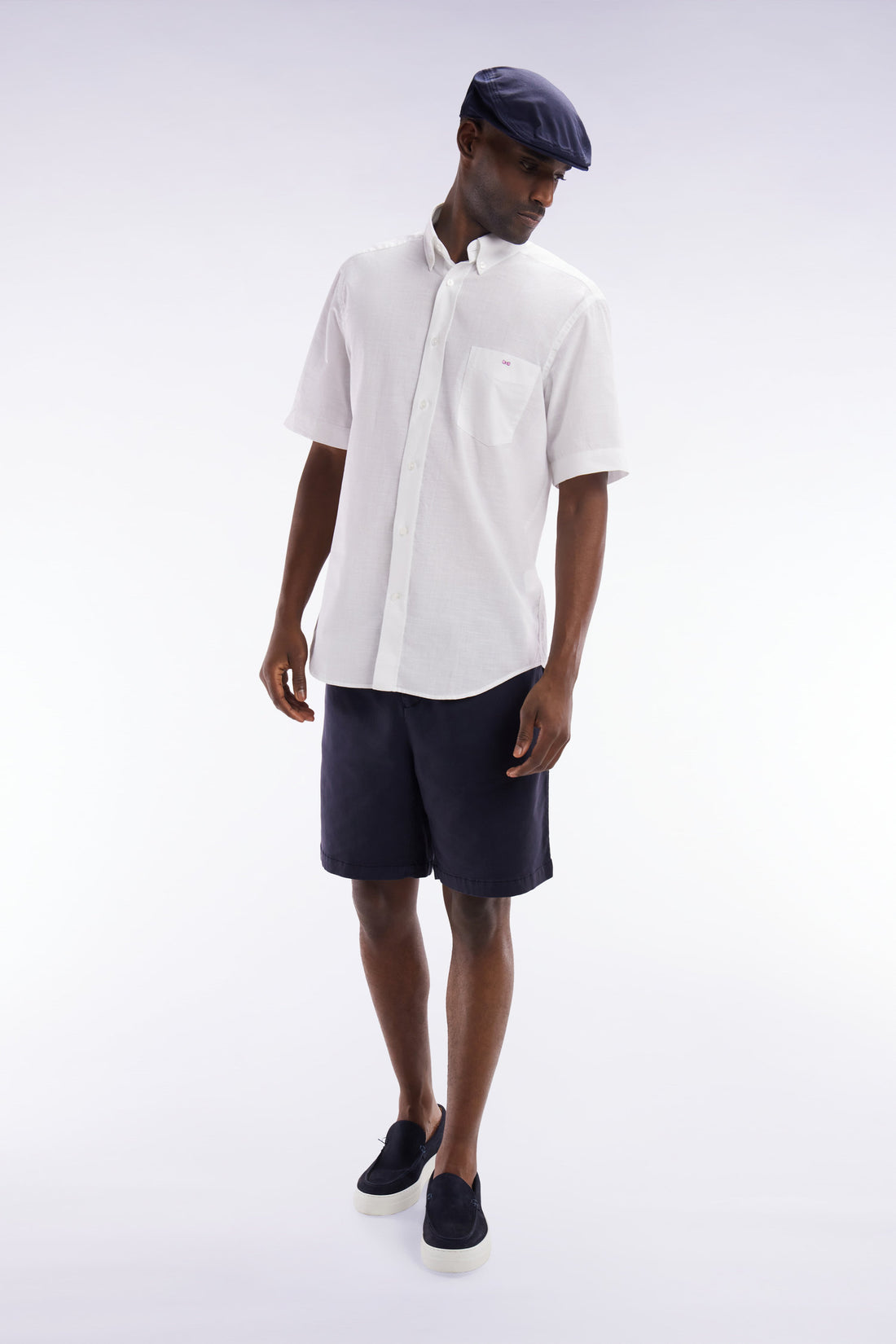 Eden Park_Elasticated Waistband Navy Bermuda Shorts in Lyocell and Stretch Cotton_E25BASBE0005_BLF_02