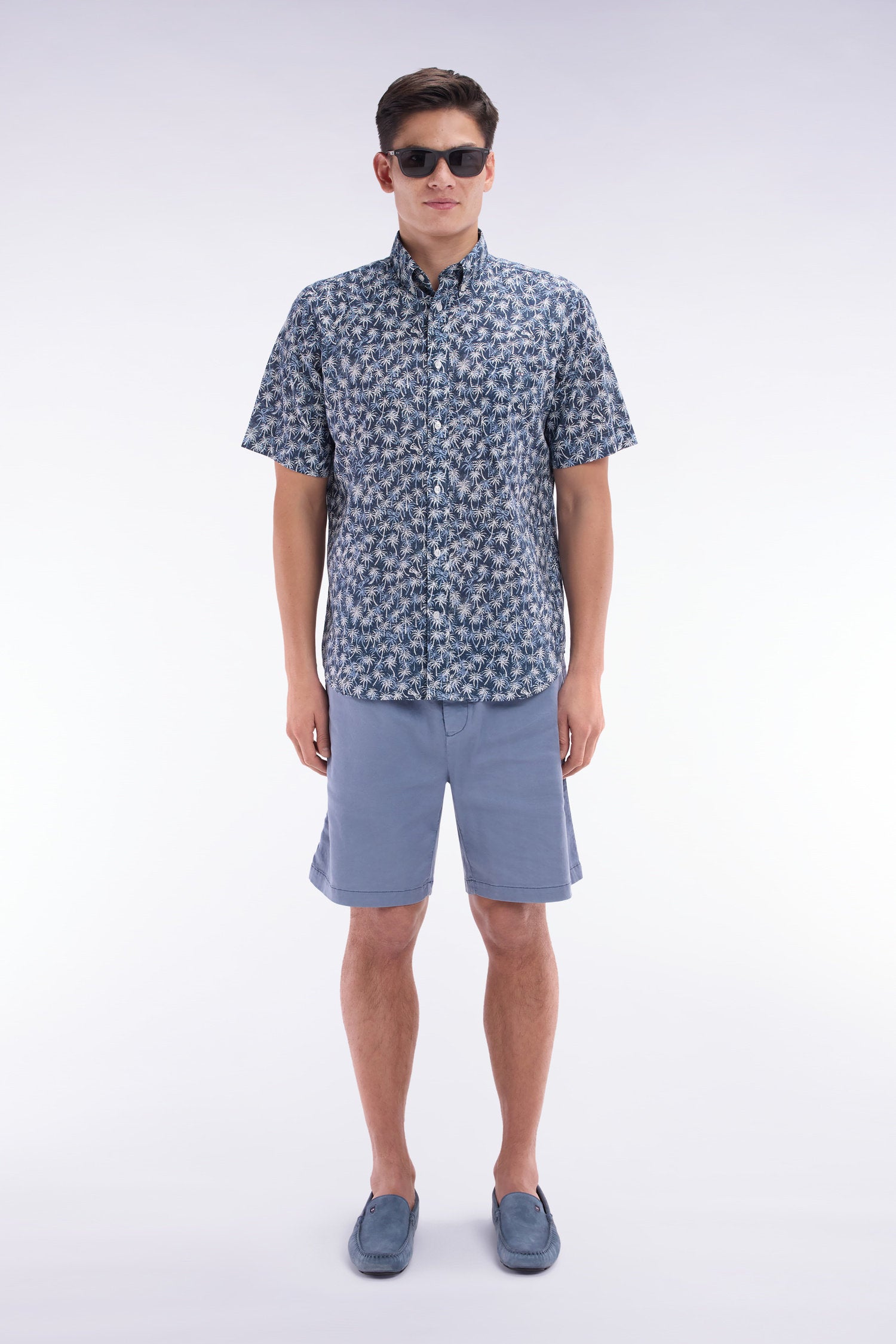 Eden Park_Elasticated Waistband Grey Bermuda Shorts in Lyocell and Stretch Cotton_E25BASBE0005_GRM12_01