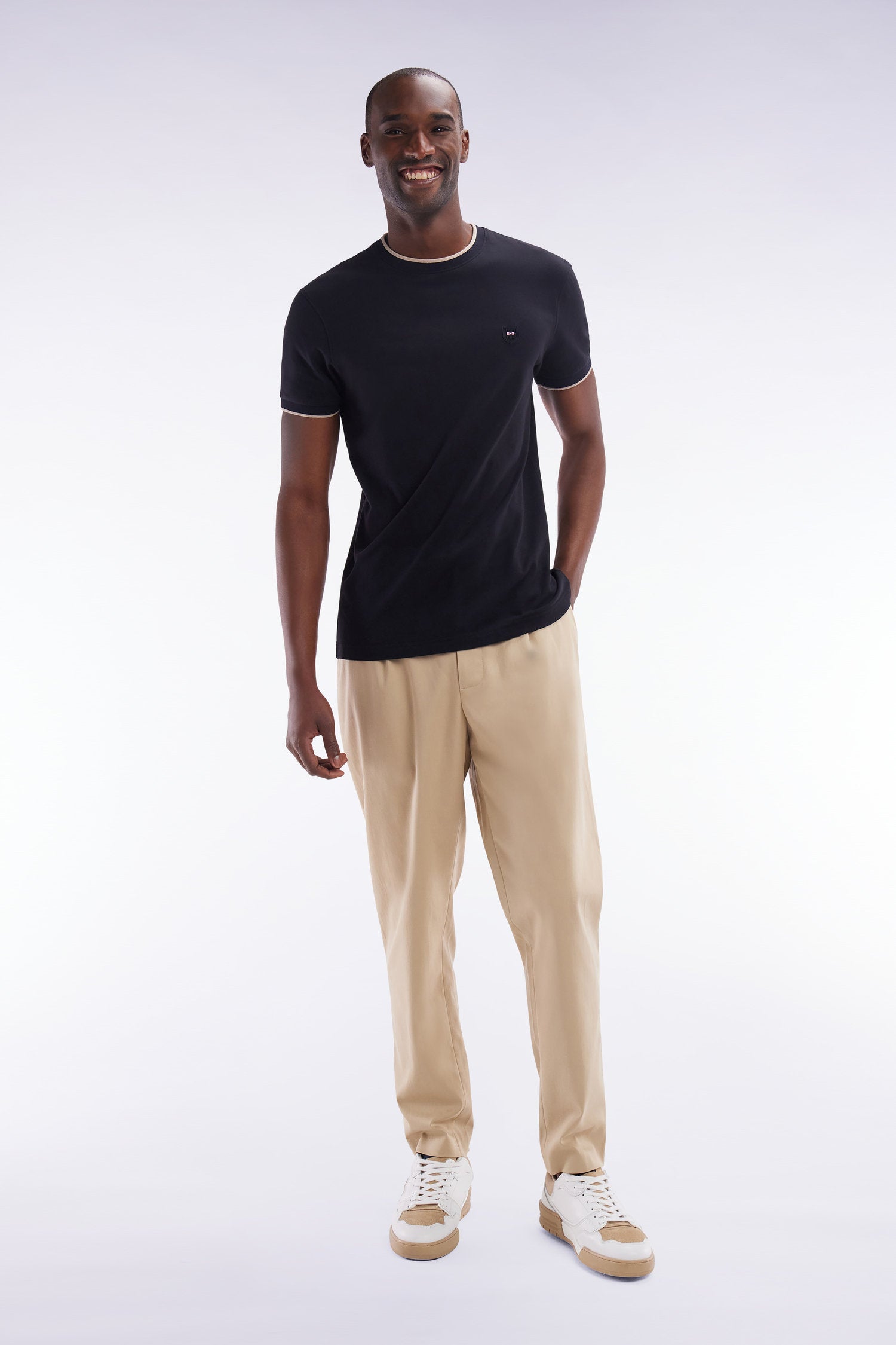Eden Park_Elastic Trousers in Beige Lyocell and Stretch Cotton_E25BASPA0020_BEM7_03