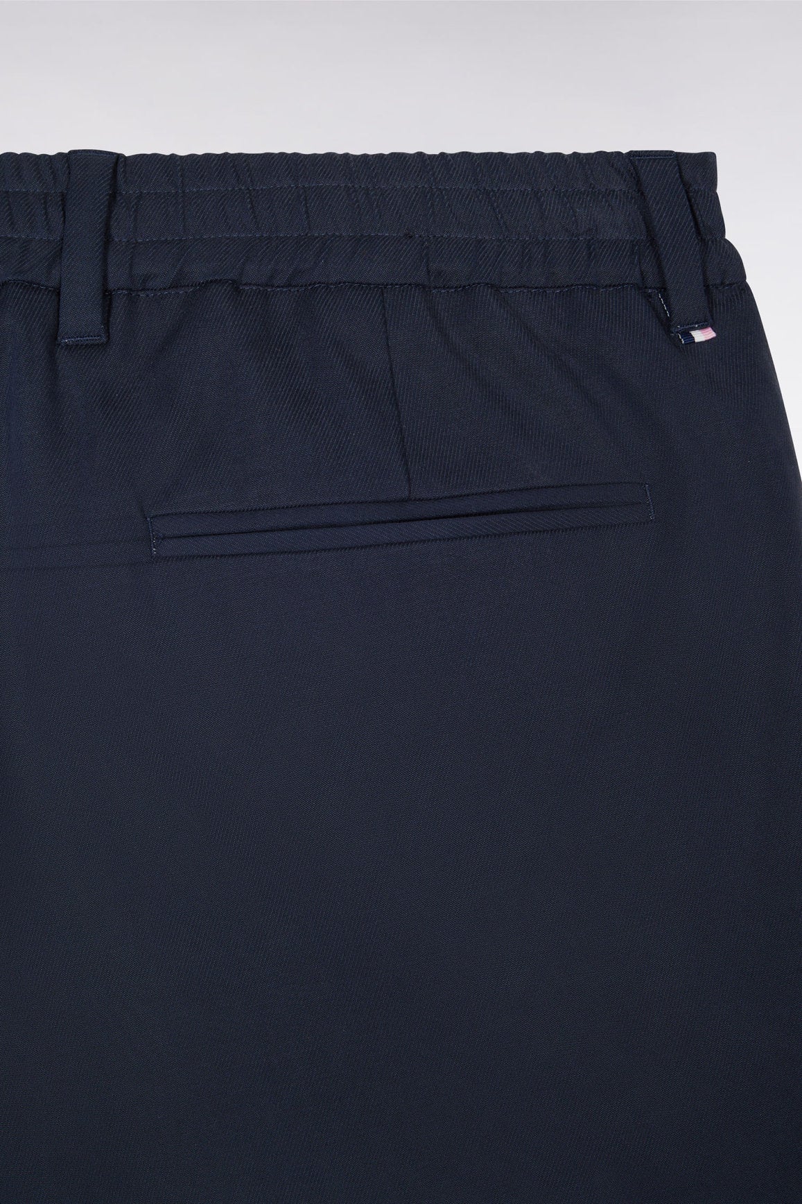 Eden Park_Elastic Trousers in Navy Lyocell and Stretch Cotton_E25BASPA0020_BLF_05