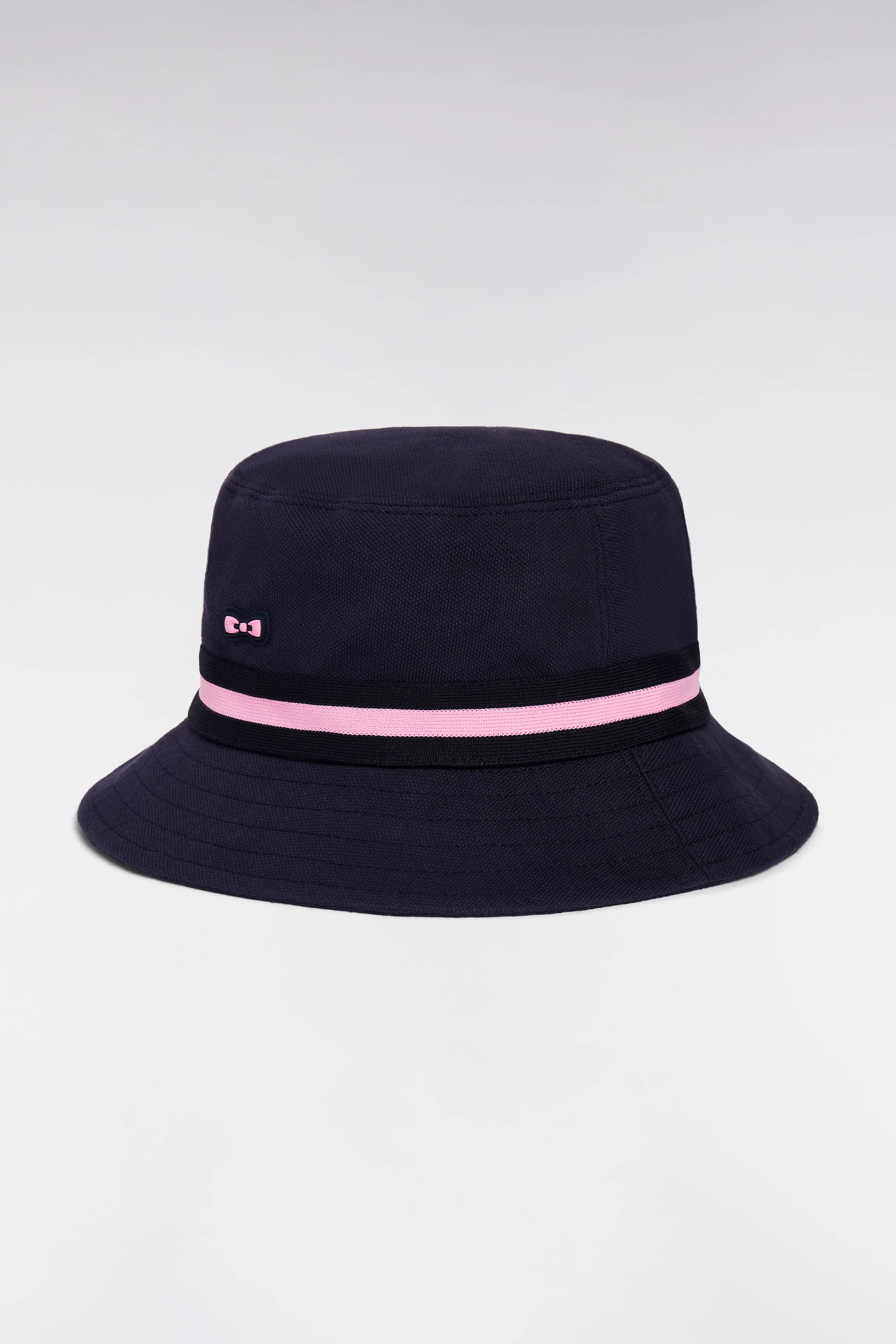 Eden Park_Navy Bucket Hat in Cotton PiquŽ with Pink Accents_E25CHABO0002_BLF_01