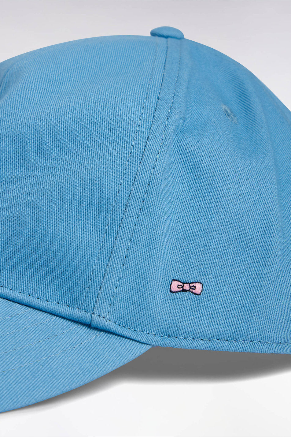 Eden Park_Sky Blue Cotton Twill Cap with Bow Tie Embroidery_E25CHACA0001_BLM_02