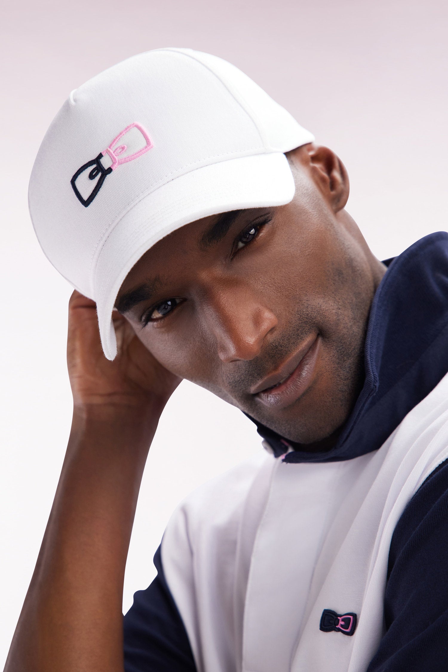 Eden Park_White Cotton Twill Cap with Two-Tone Embroidery_E25CHACA0014_BC_01