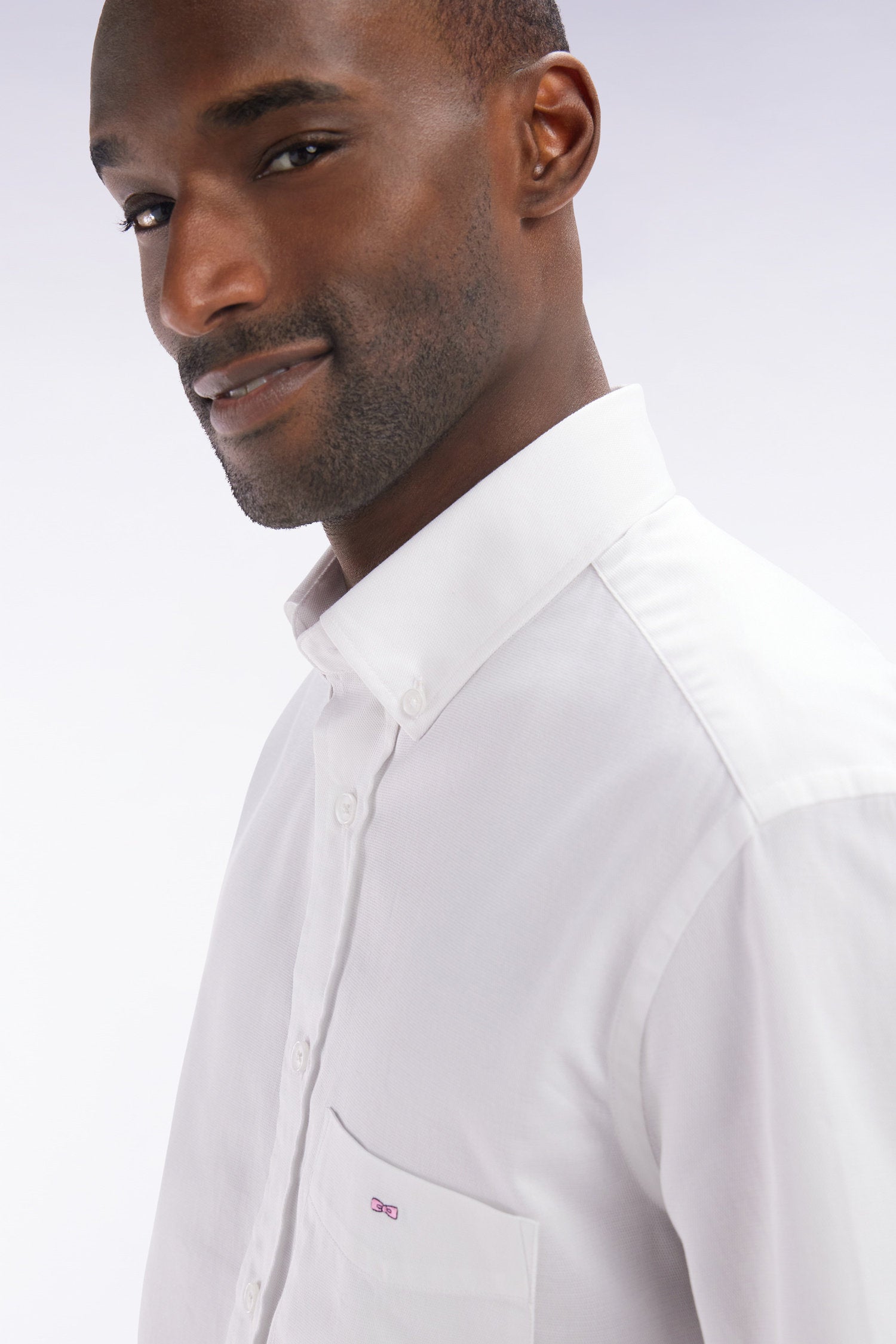 Eden Park_Straight White Cotton Short-Sleeved Shirt_E25CHECC0001_BC_03