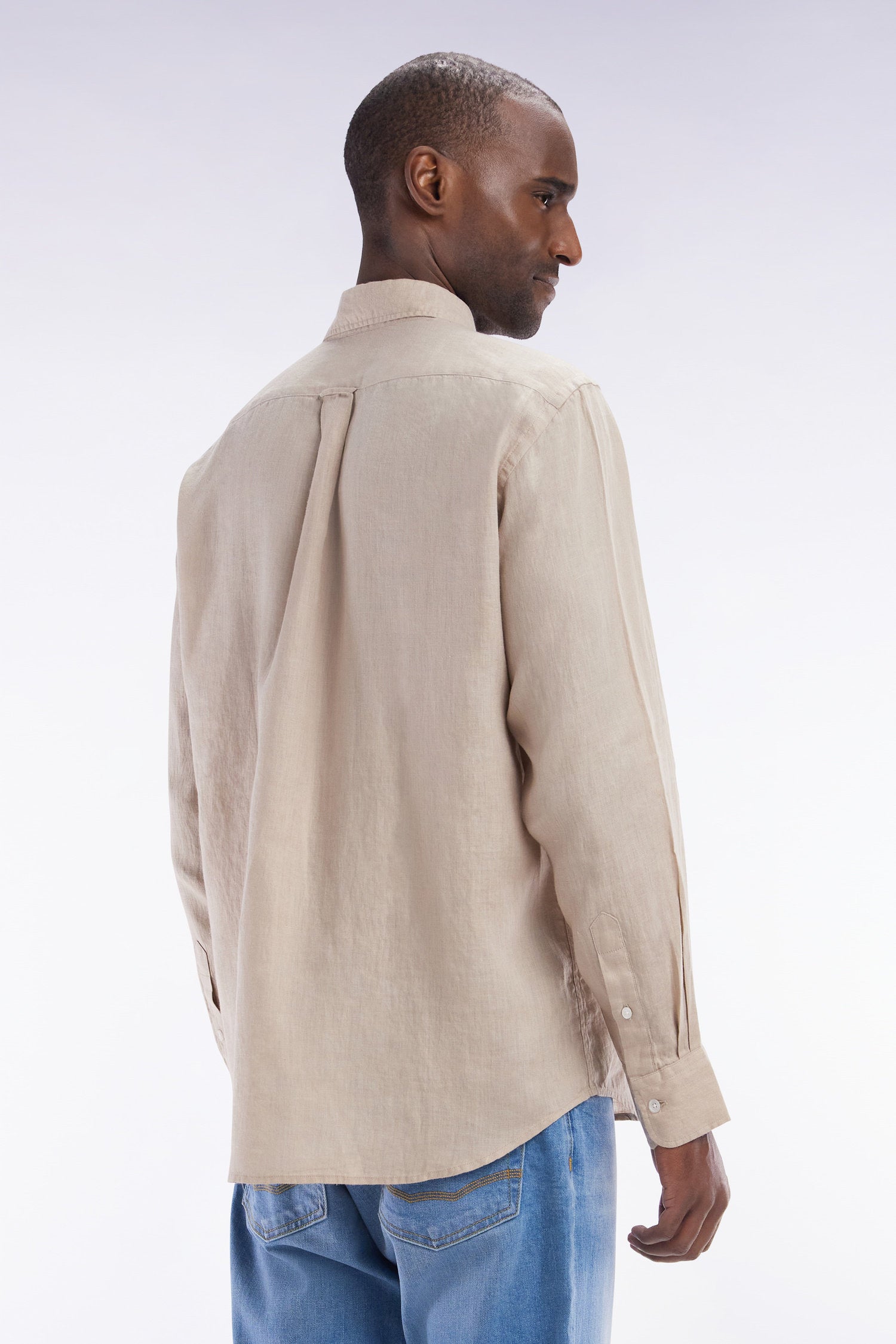 Eden Park_Straight-Fit Beige Linen Shirt_E25CHECL0005_BEM7_04