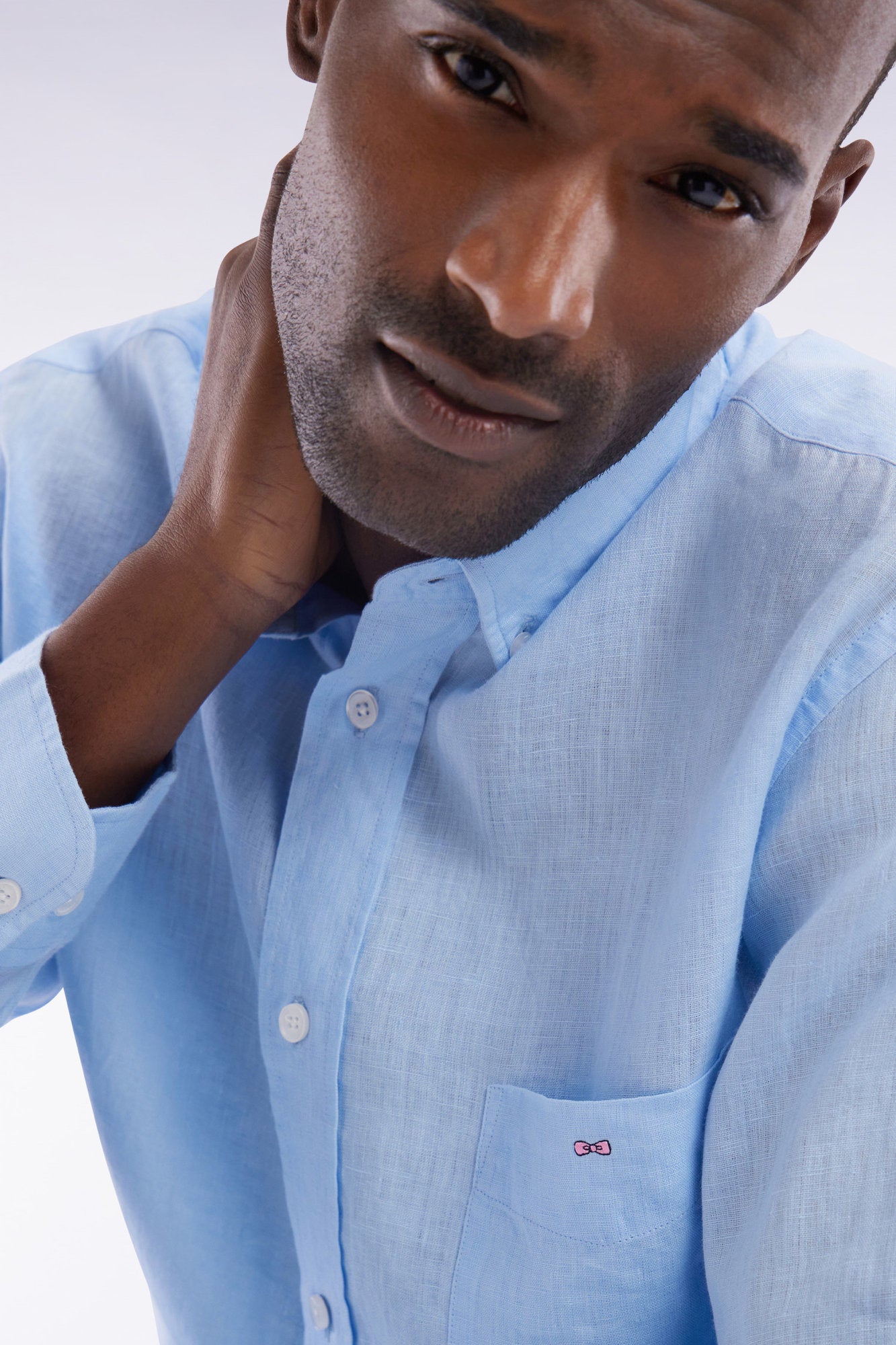 Eden Park_Straight-Fit Sky Blue Linen Shirt_E25CHECL0005_BLC26_03