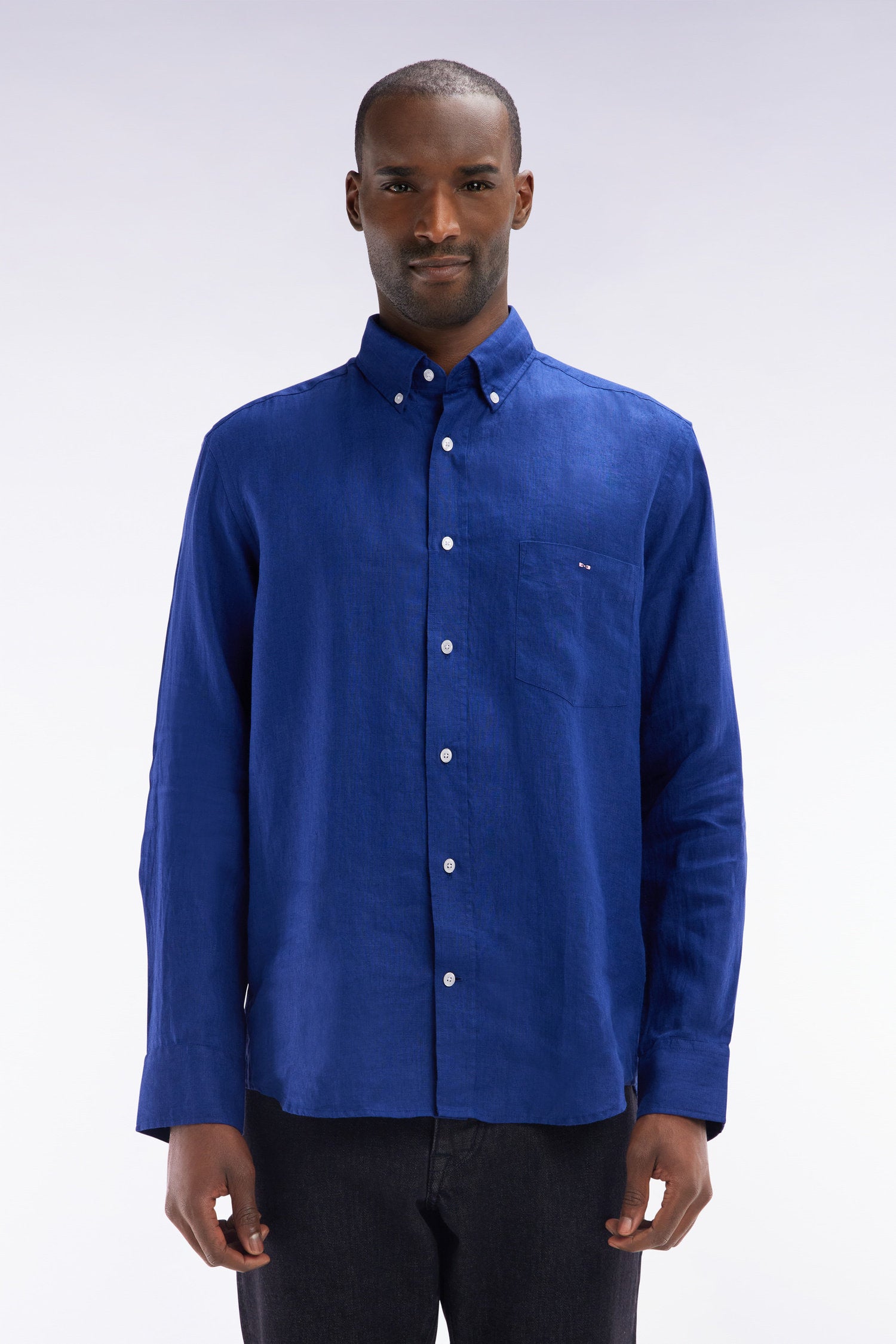 Eden Park_Straight-Fit Dark Blue Linen Shirt_E25CHECL0005_BLF20_01