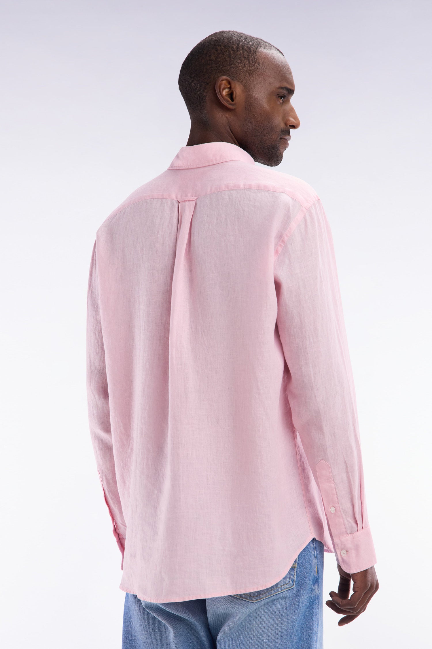 Eden Park_Straight-Fit Pink Linen Shirt_E25CHECL0005_ROC16_04