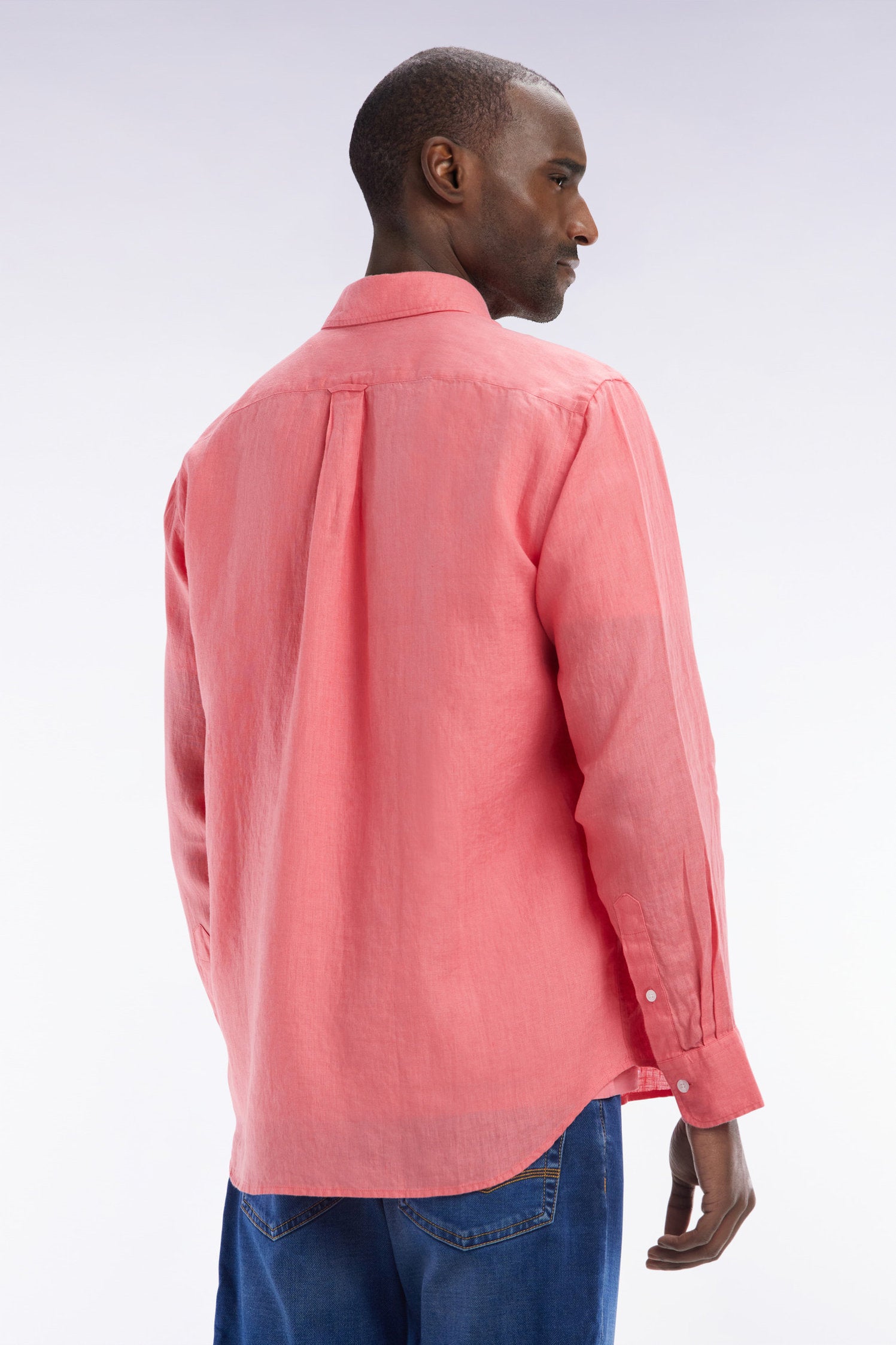 Eden Park_Straight-Fit Salmon Linen Shirt_E25CHECL0005_ROF3_04