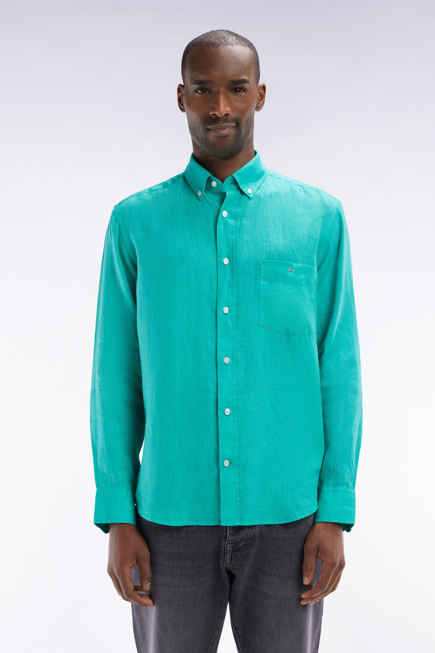 Eden Park_Straight-Fit Green Linen Shirt_E25CHECL0005_VEM37_01