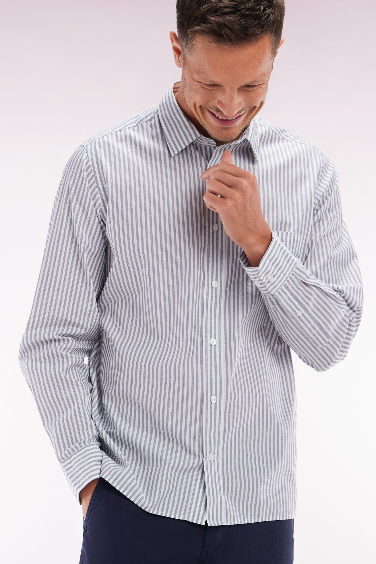 Eden Park_Straight-Fit Dark Blue Striped Cotton Shirt_E25CHECL0010_BLF20_03