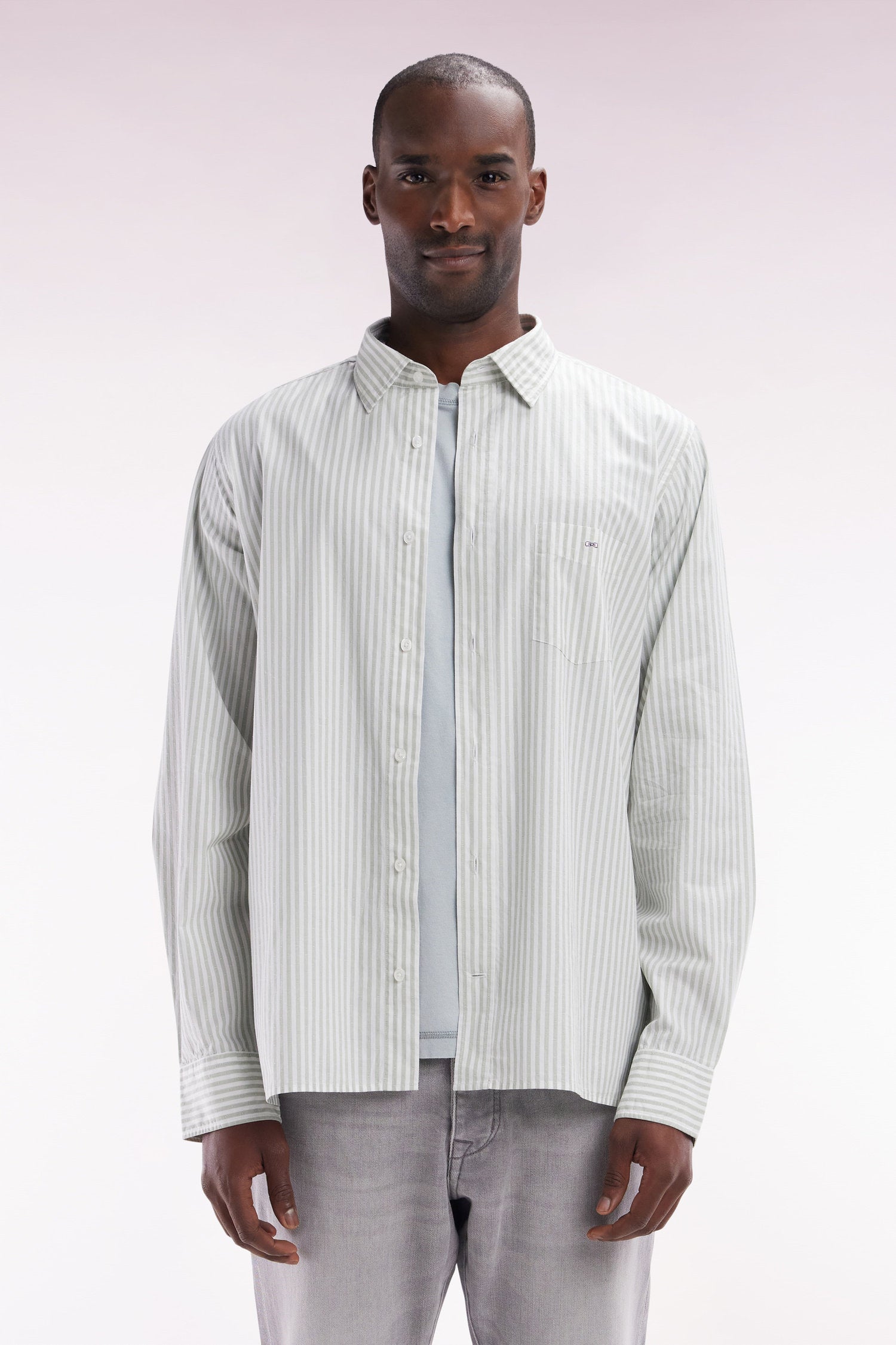 Eden Park_Straight-Fit Grey Striped Cotton Shirt_E25CHECL0010_GRM26_01